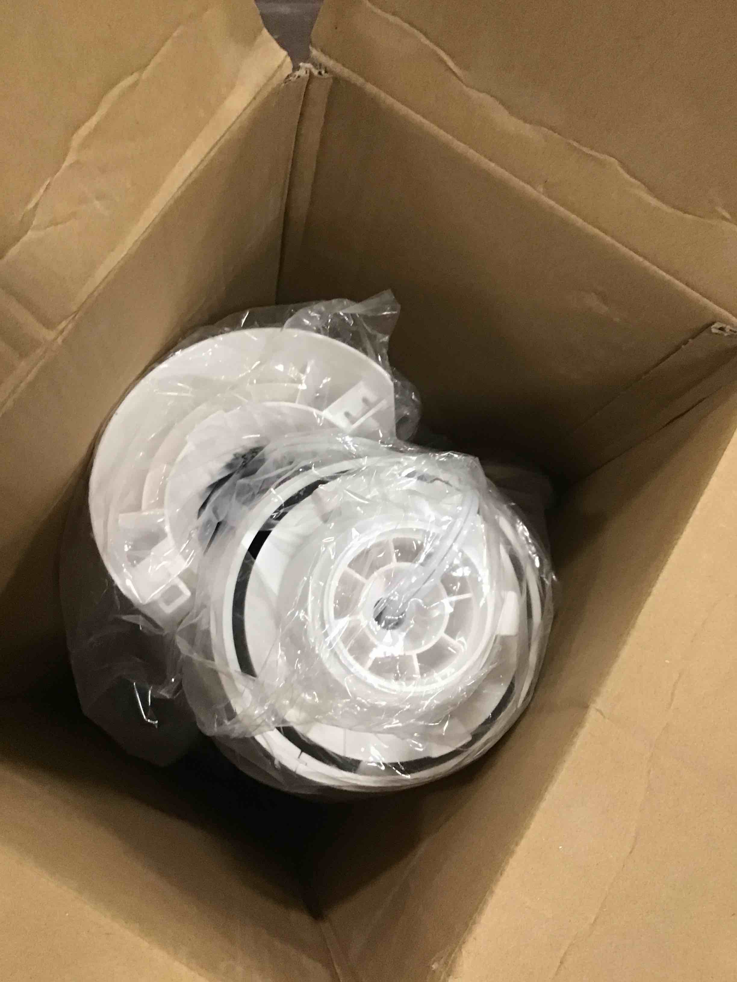 https://s3.amazonaws.com/lotting-images-prod/bidfta/ORG5812112_1706532130173.jpeg