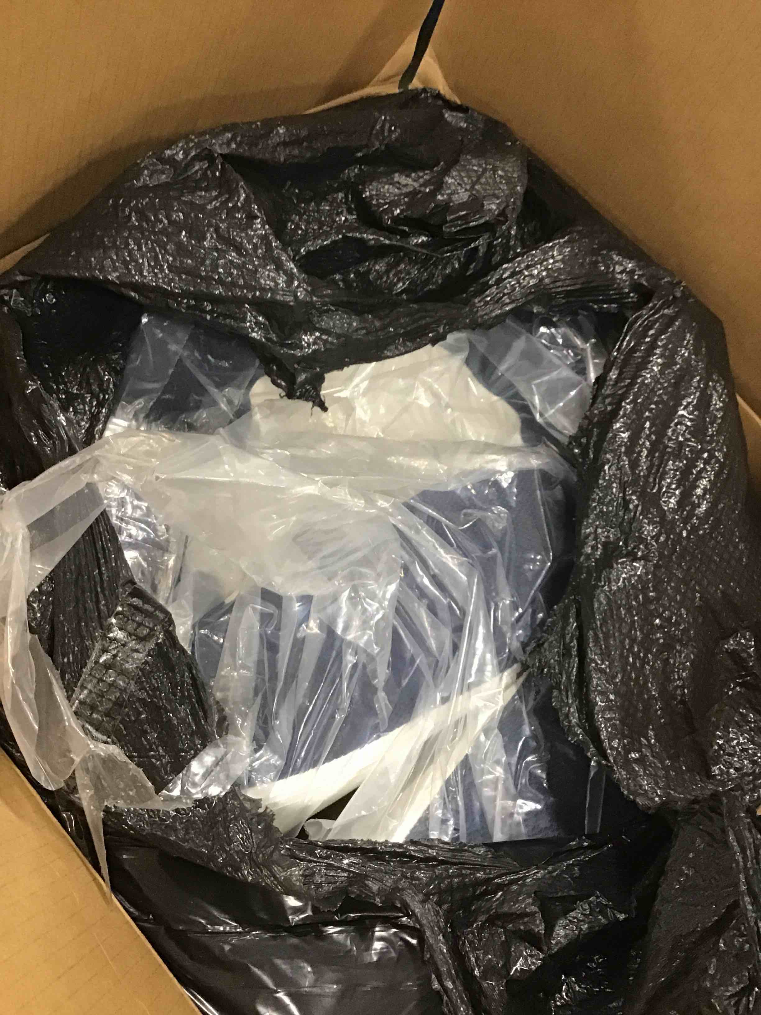 https://s3.amazonaws.com/lotting-images-prod/bidfta/ORG5812137_1706534808712.jpeg