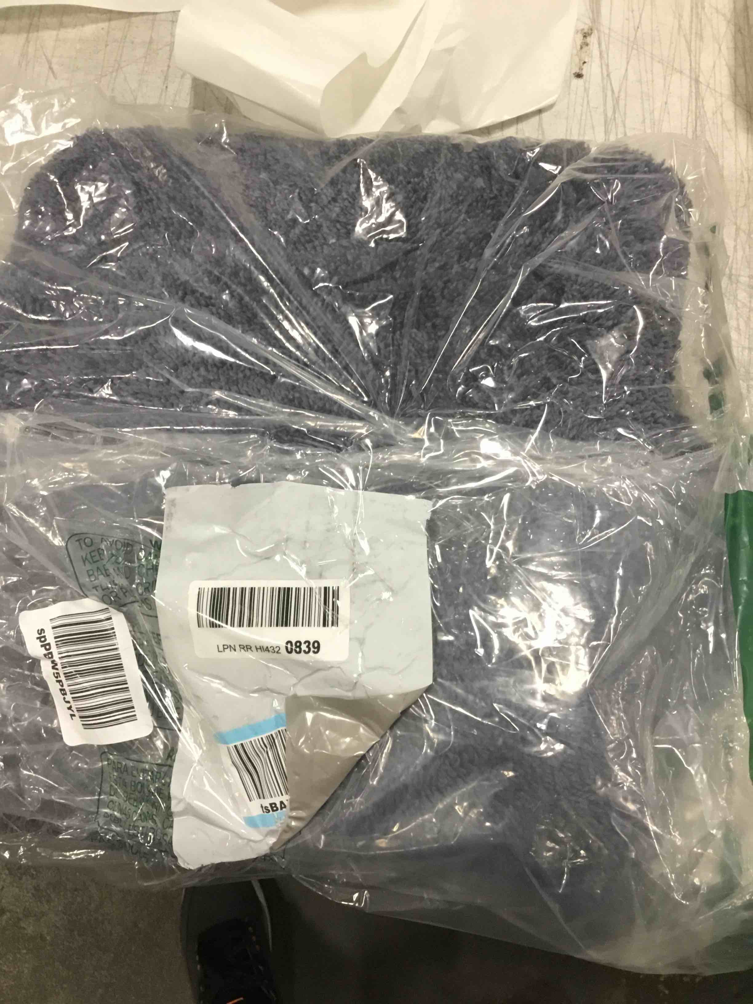 https://s3.amazonaws.com/lotting-images-prod/bidfta/ORG5812886_1706720871983.jpeg