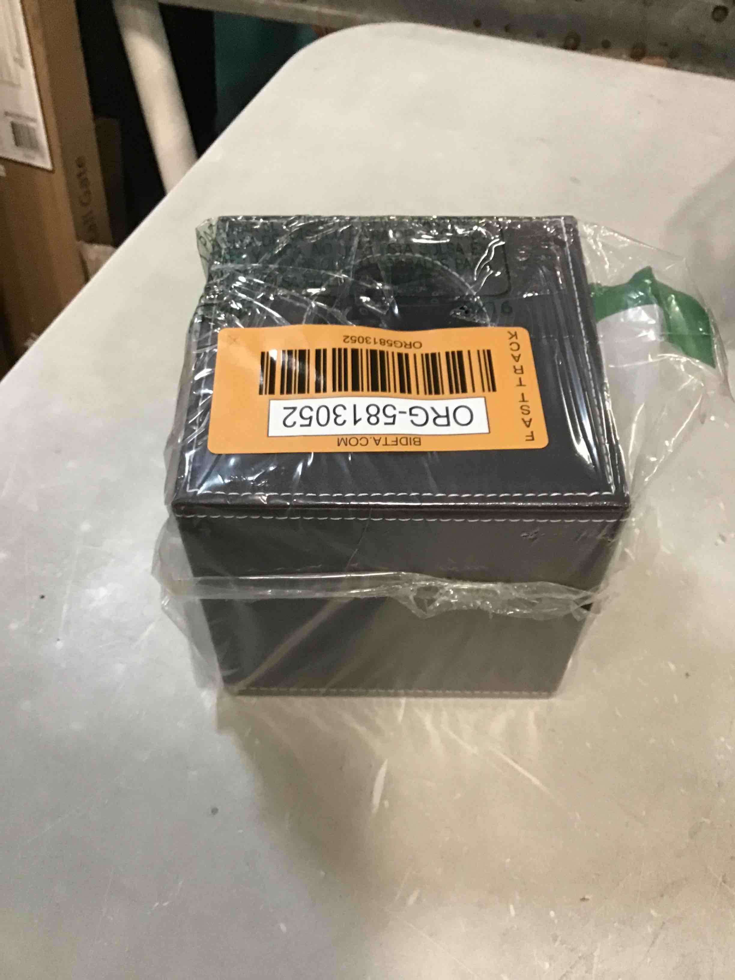 https://s3.amazonaws.com/lotting-images-prod/bidfta/ORG5813052_1706627892648.jpeg