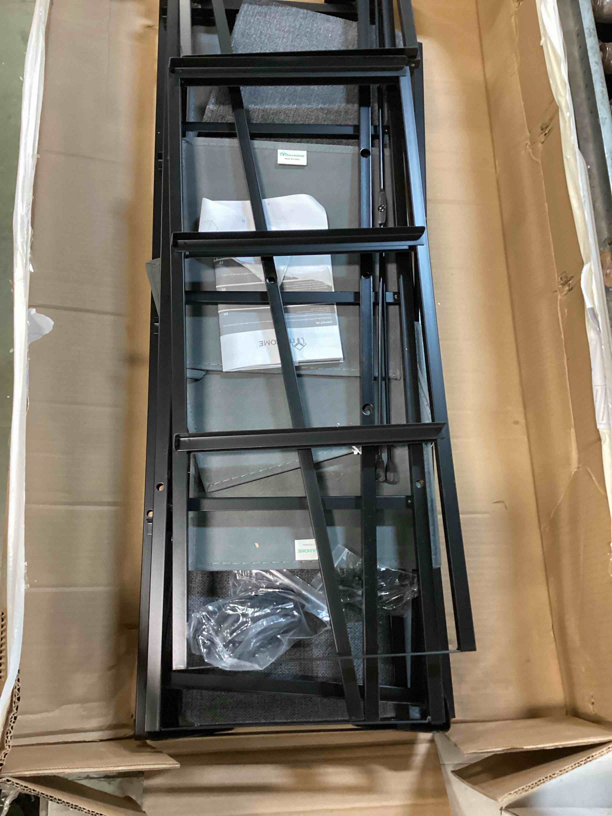 https://s3.amazonaws.com/lotting-images-prod/bidfta/ORG5813202_1706713057603.jpeg