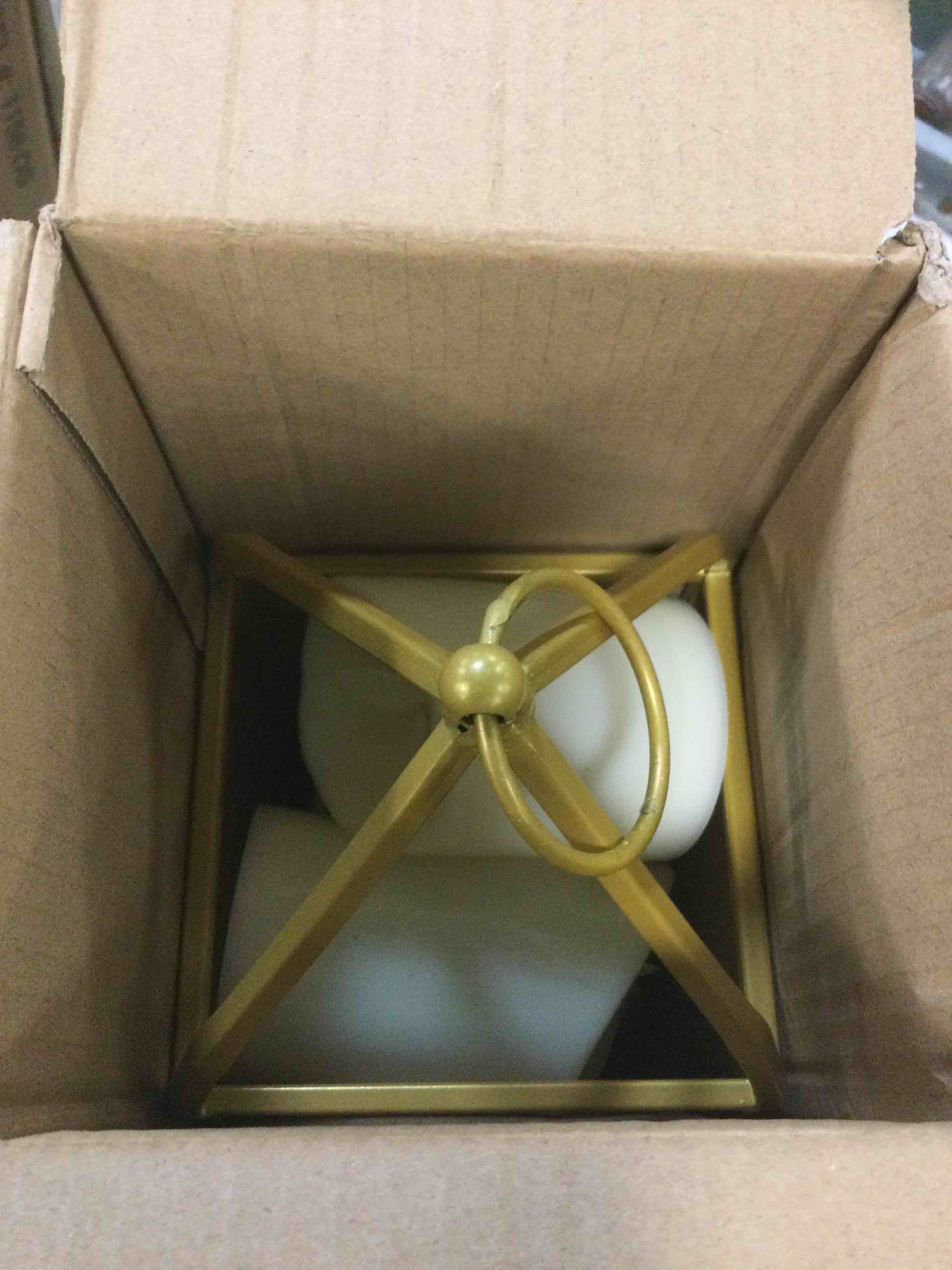 https://s3.amazonaws.com/lotting-images-prod/bidfta/ORG5813434_1706880476527.jpeg