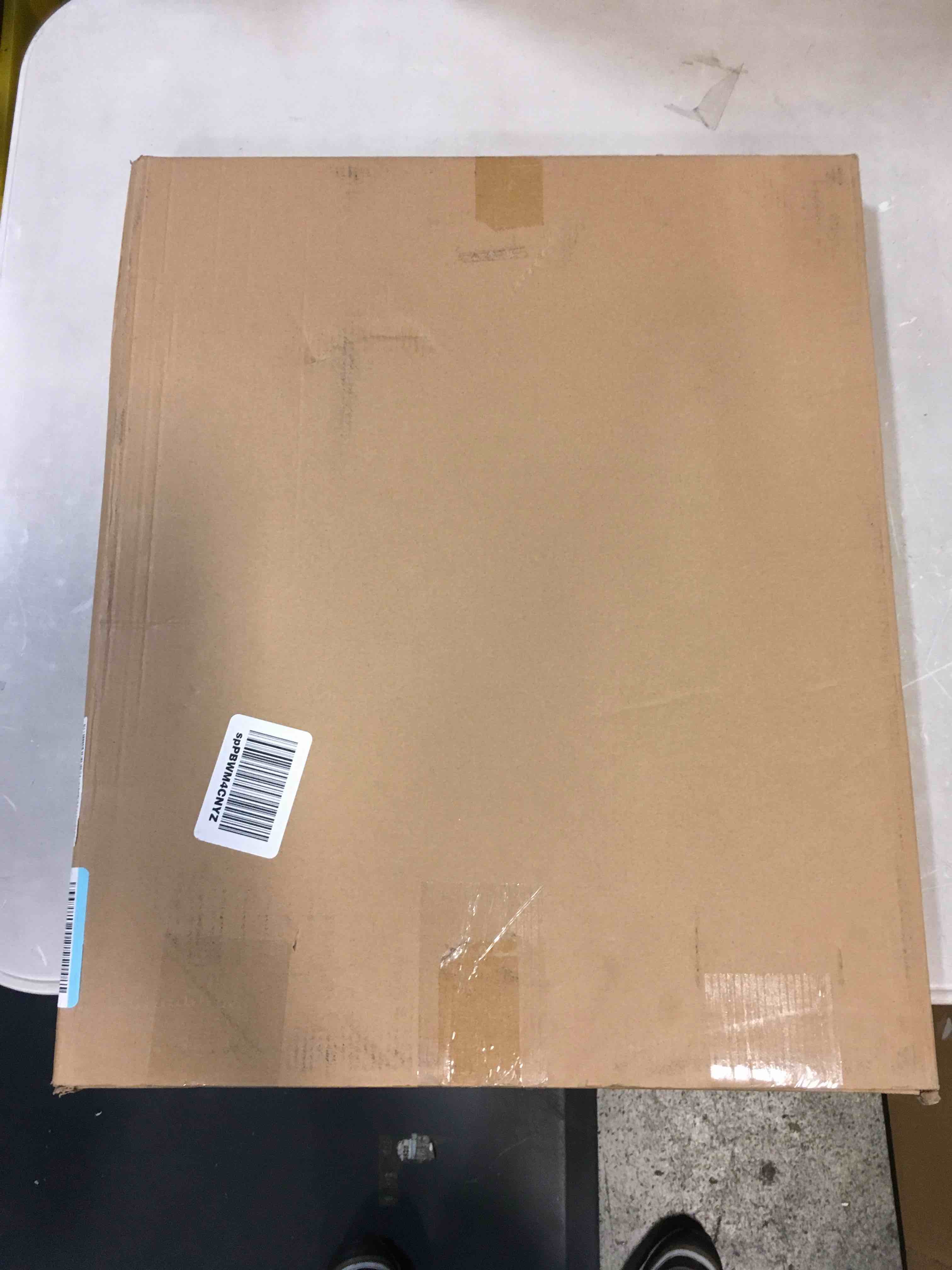 https://s3.amazonaws.com/lotting-images-prod/bidfta/ORG5813764_1707849705867.jpeg