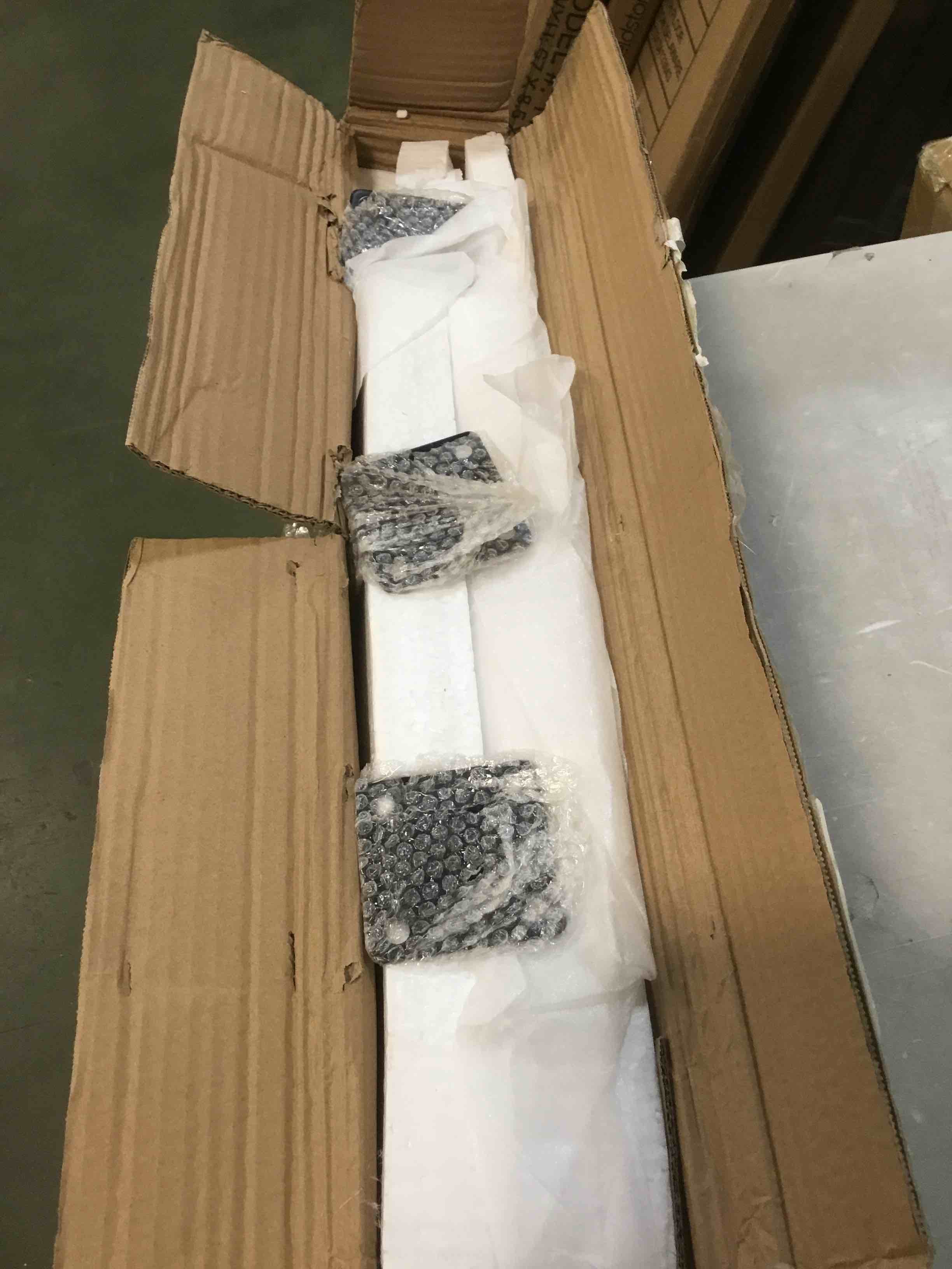 https://s3.amazonaws.com/lotting-images-prod/bidfta/ORG5813831_1707919588271.jpeg