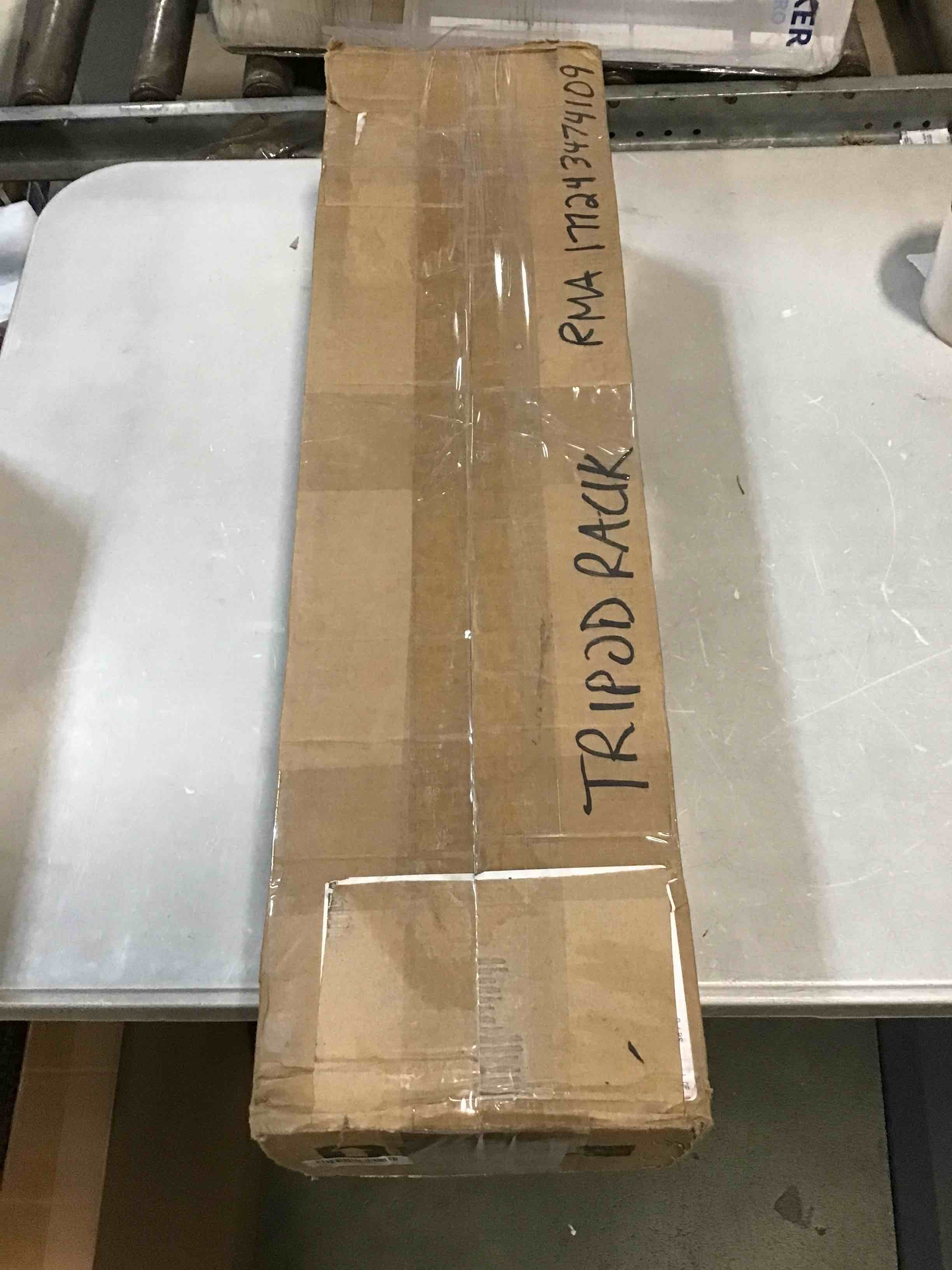 https://s3.amazonaws.com/lotting-images-prod/bidfta/ORG5814234_1709307101378.jpeg