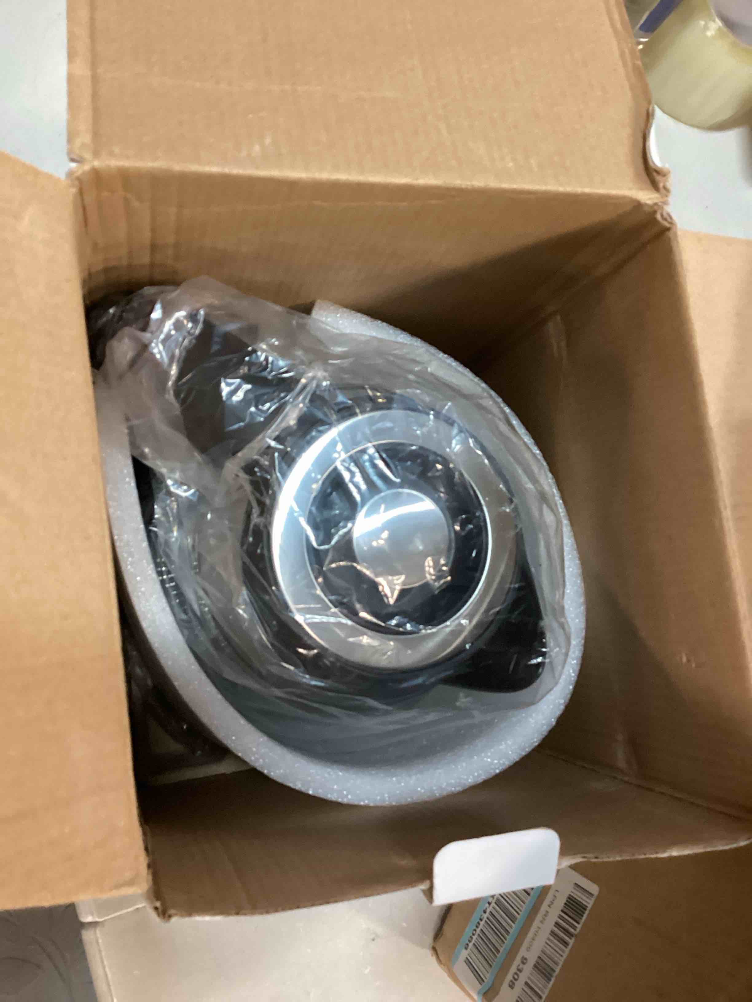 https://s3.amazonaws.com/lotting-images-prod/bidfta/ORG5814578_1706620771219.jpeg