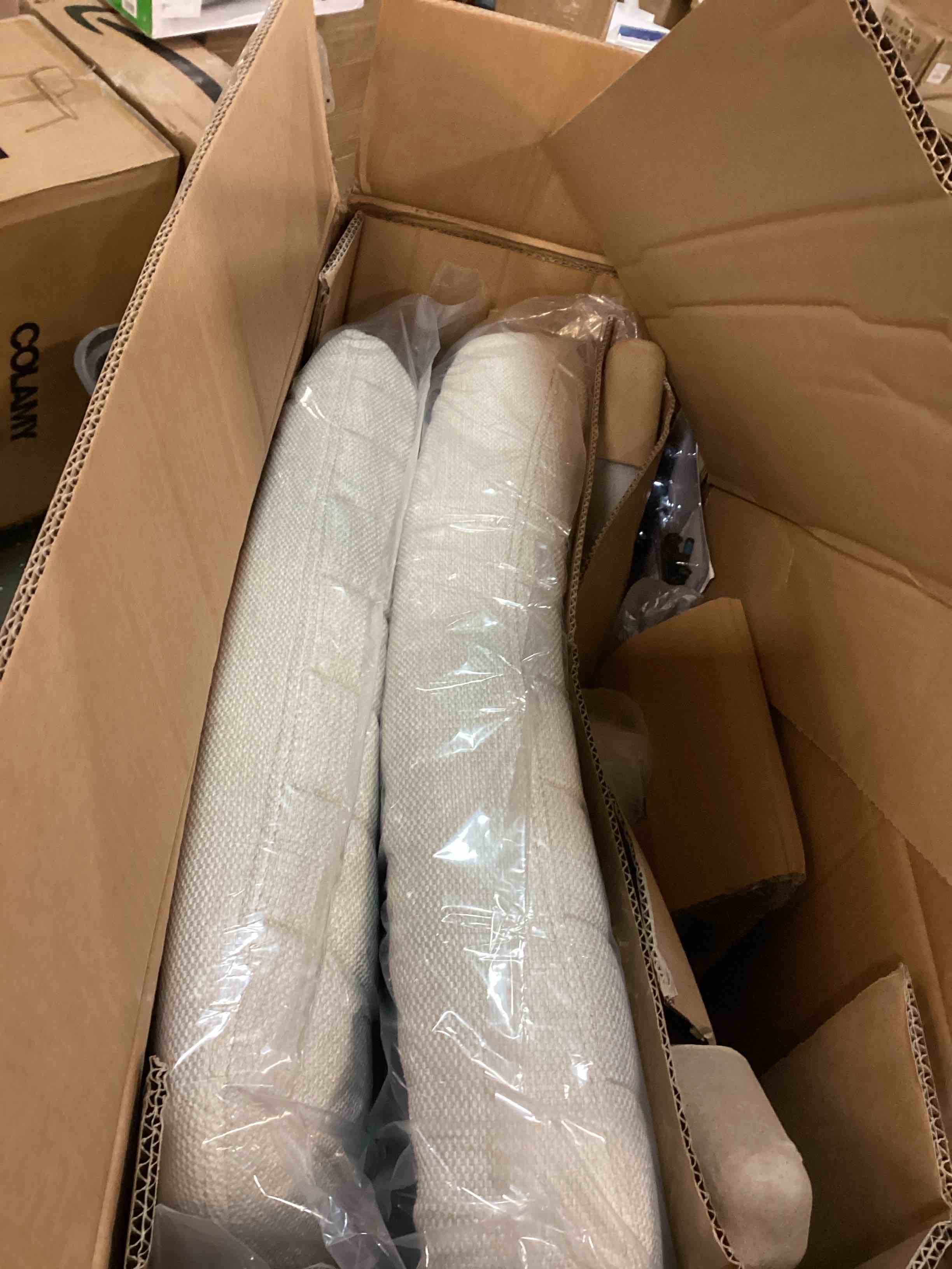 https://s3.amazonaws.com/lotting-images-prod/bidfta/ORG5814585_1706621333065.jpeg