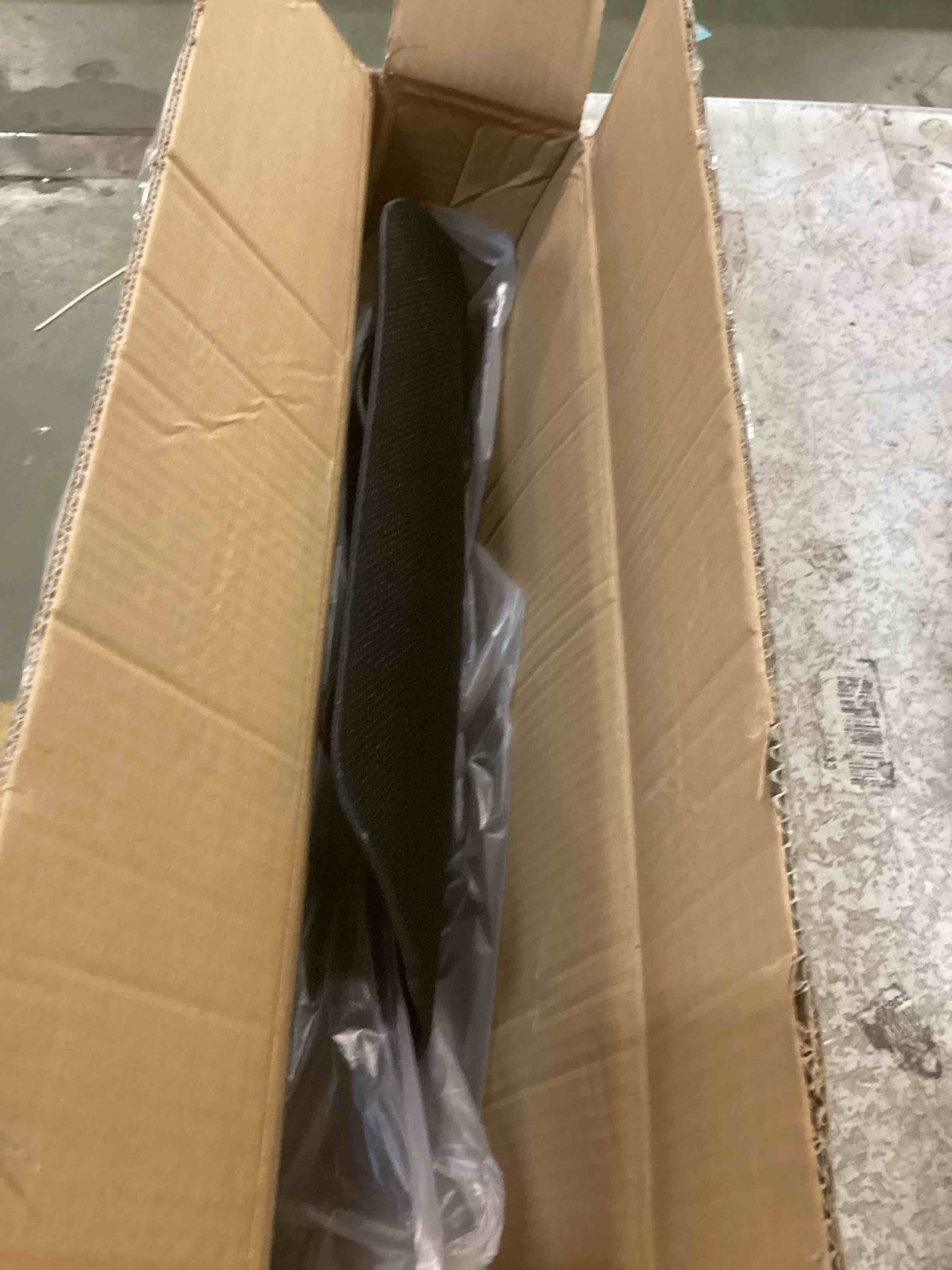 https://s3.amazonaws.com/lotting-images-prod/bidfta/ORG5814819_1706707051032.jpeg