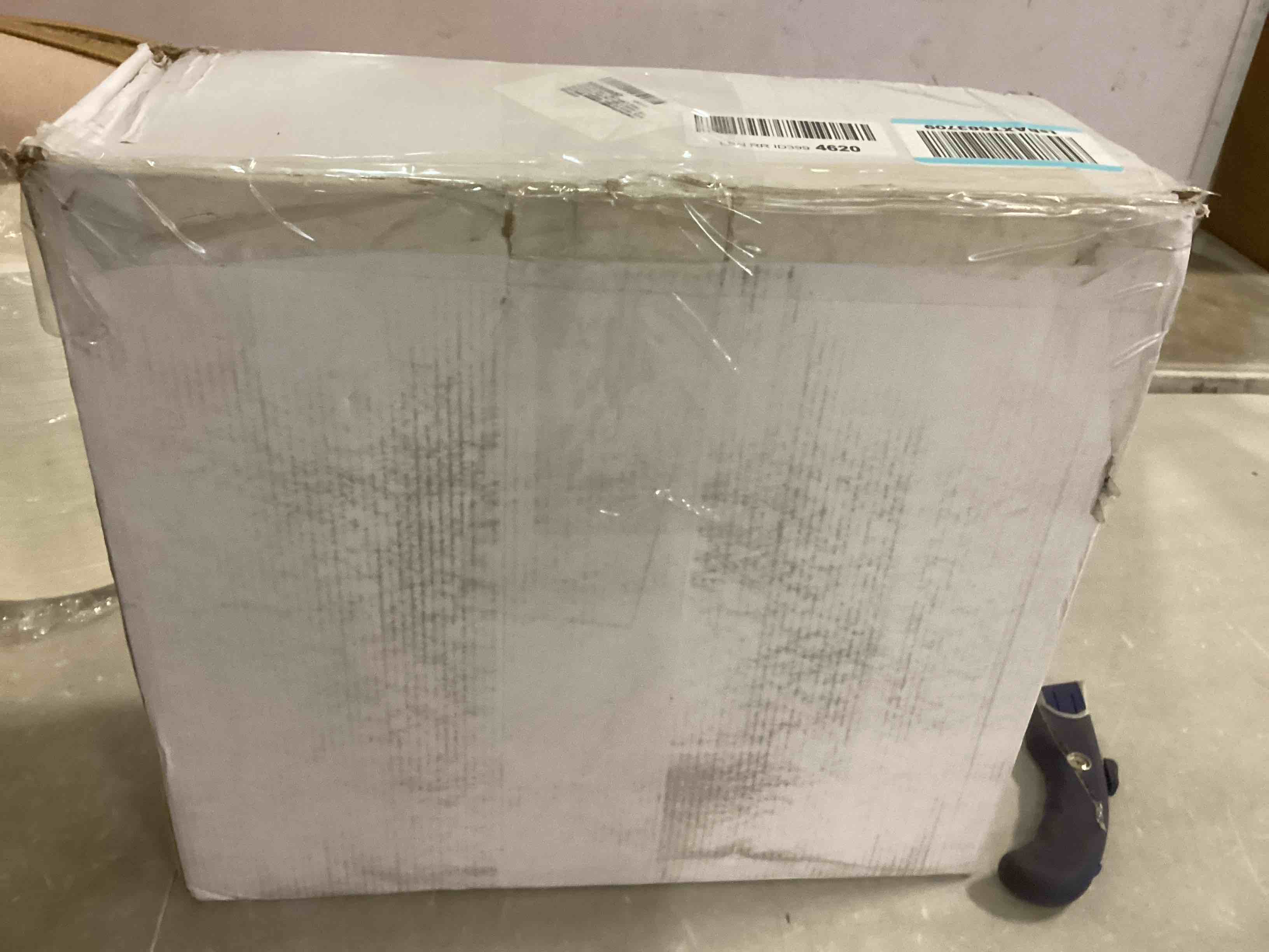 https://s3.amazonaws.com/lotting-images-prod/bidfta/ORG5815229_1706816291975.jpeg