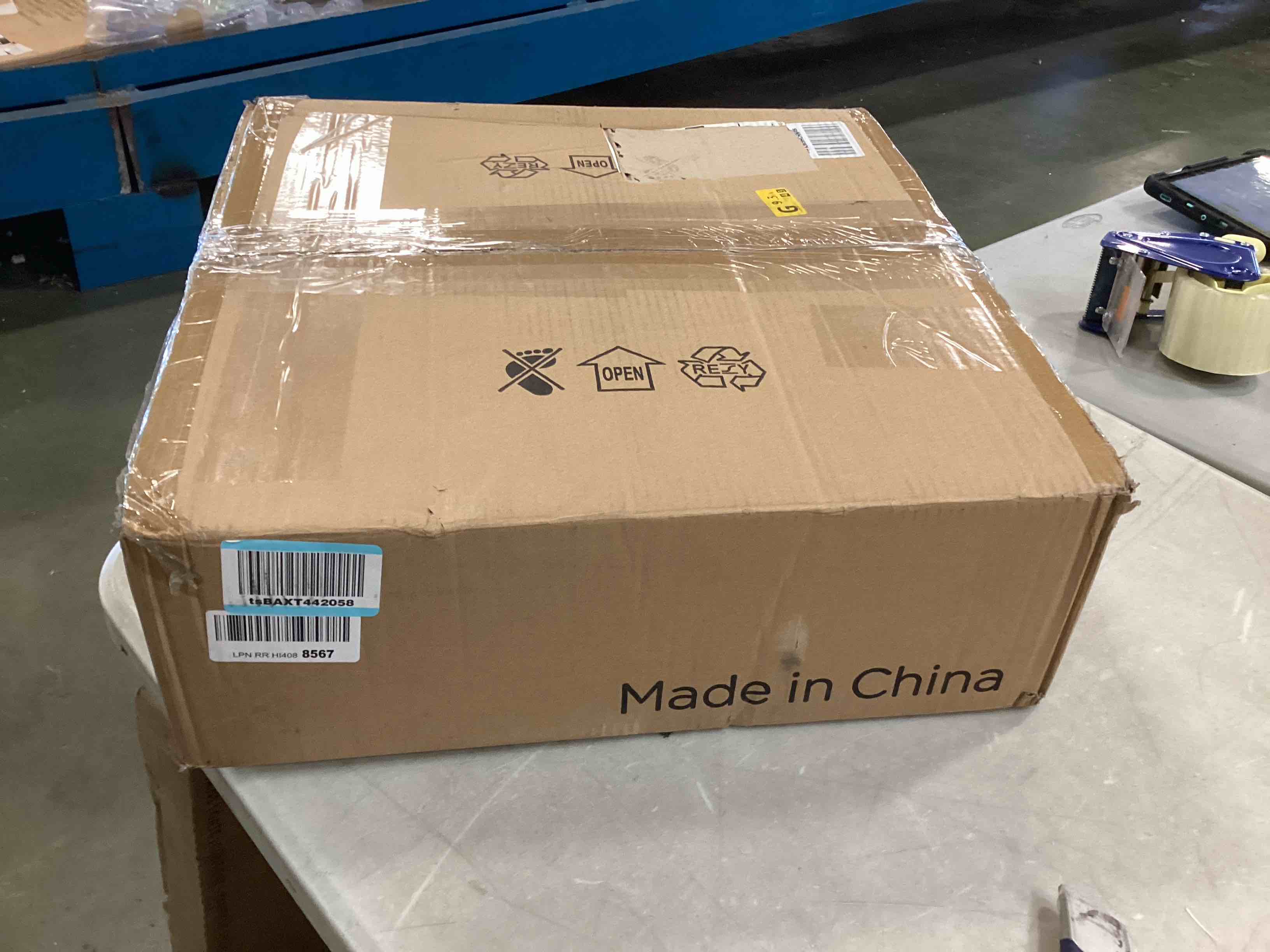 https://s3.amazonaws.com/lotting-images-prod/bidfta/ORG5815835_1707144902844.jpeg