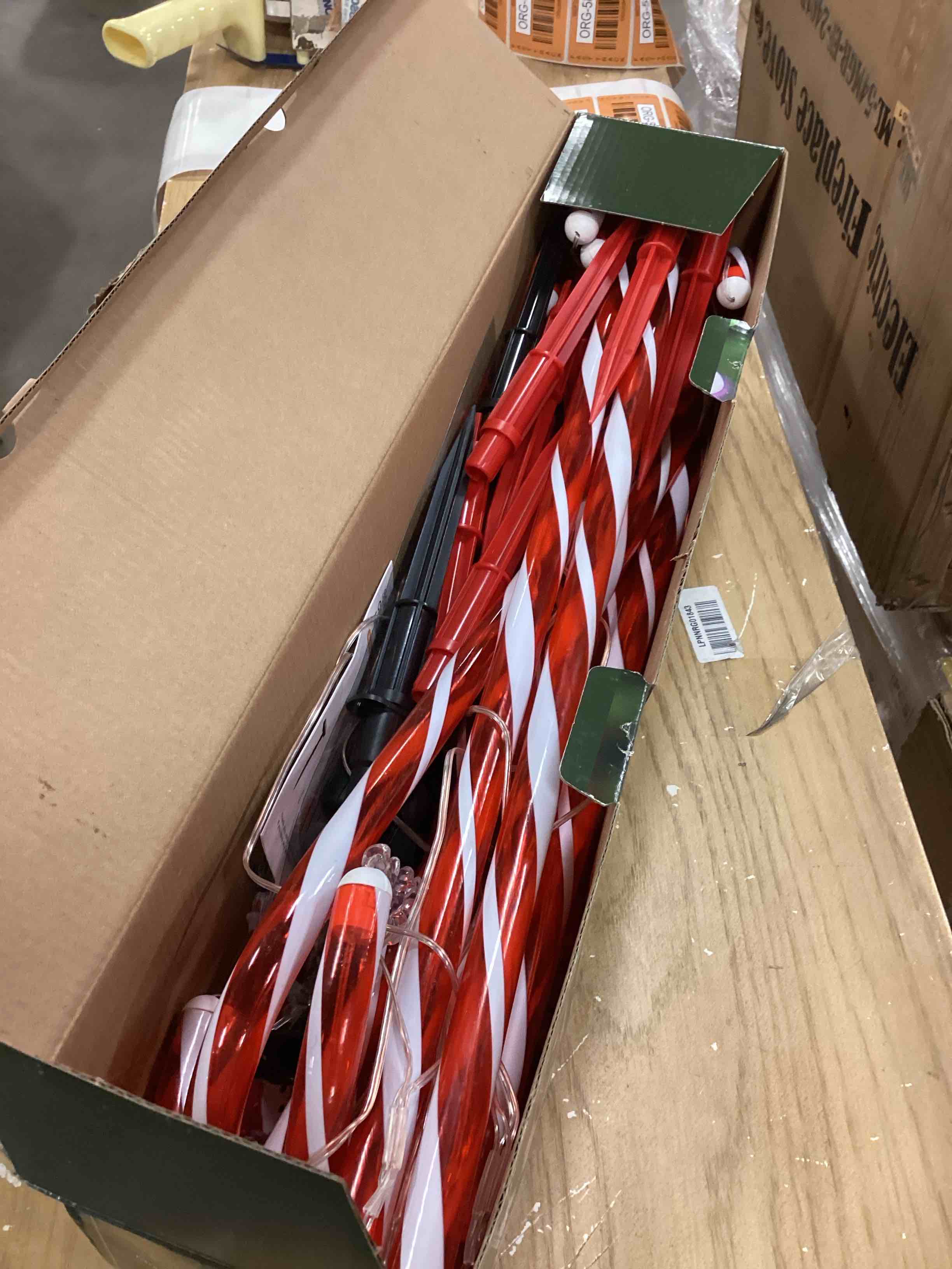 https://s3.amazonaws.com/lotting-images-prod/bidfta/ORG5847936_1707487661605.jpeg