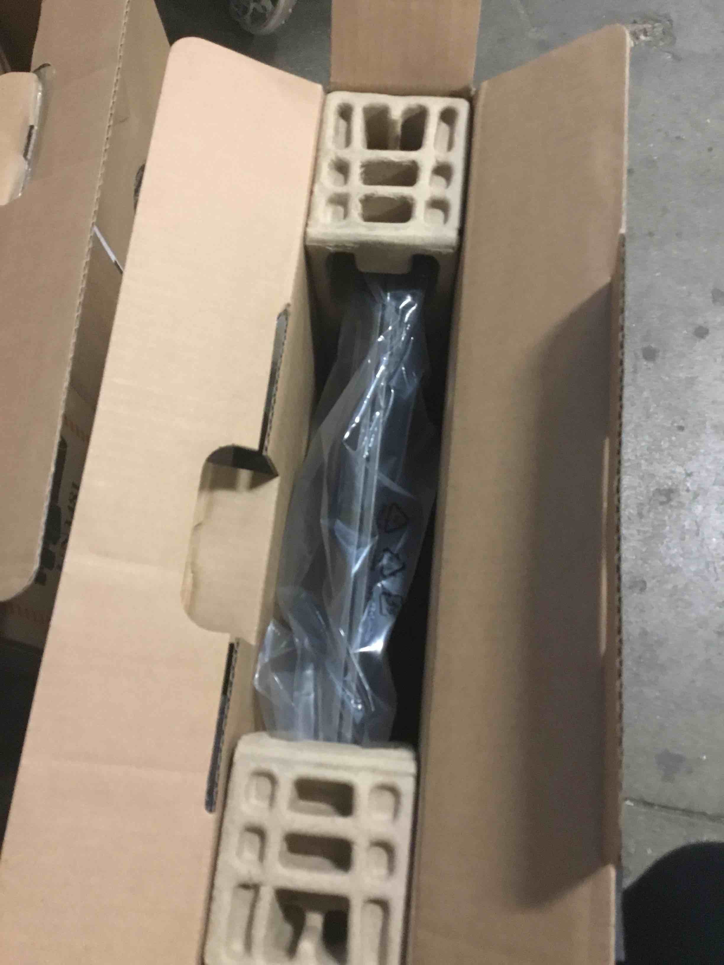 https://s3.amazonaws.com/lotting-images-prod/bidfta/ORG5848886_1712153154646.jpeg