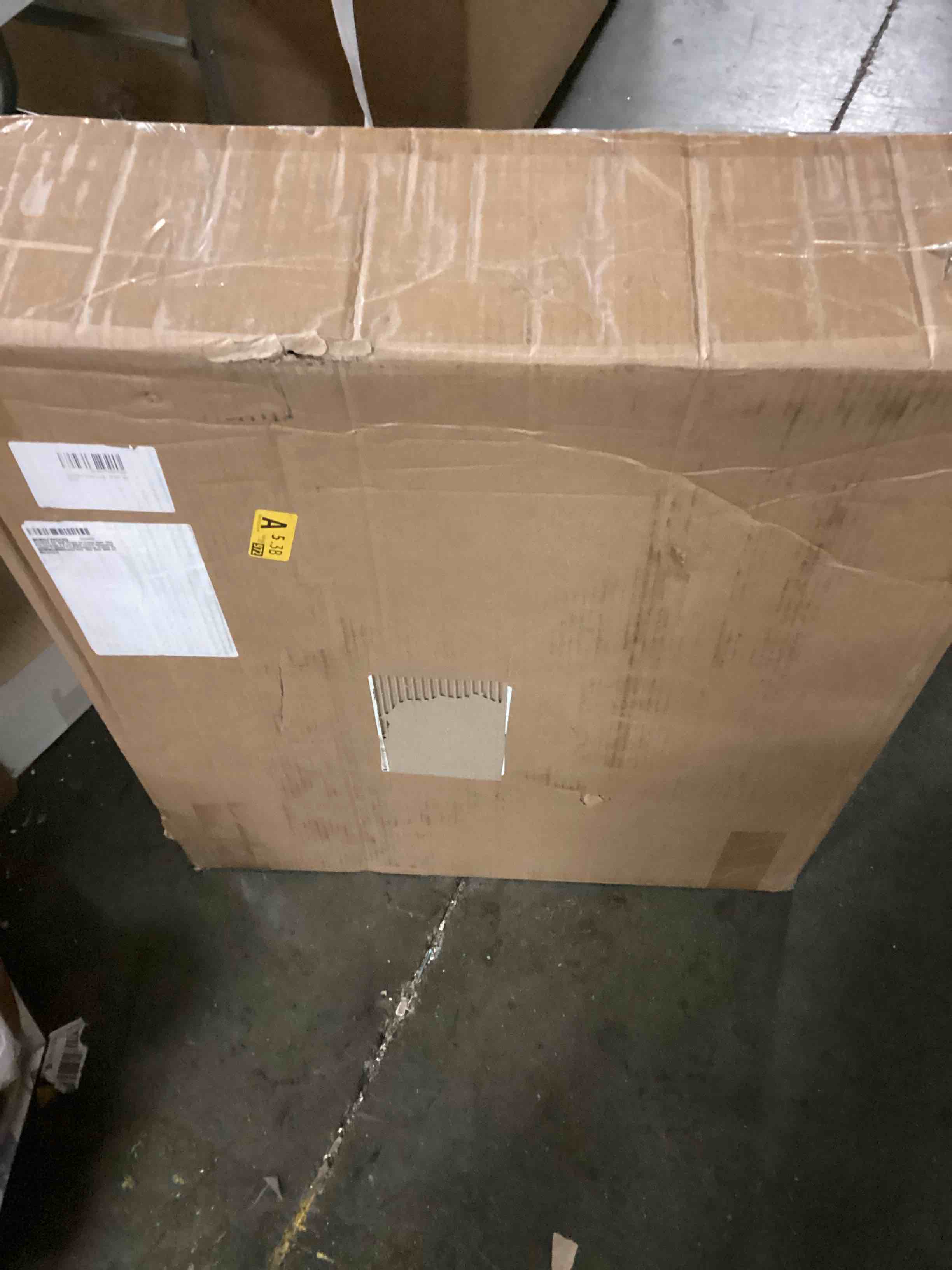 https://s3.amazonaws.com/lotting-images-prod/bidfta/ORG5852791_1715268887808.jpeg