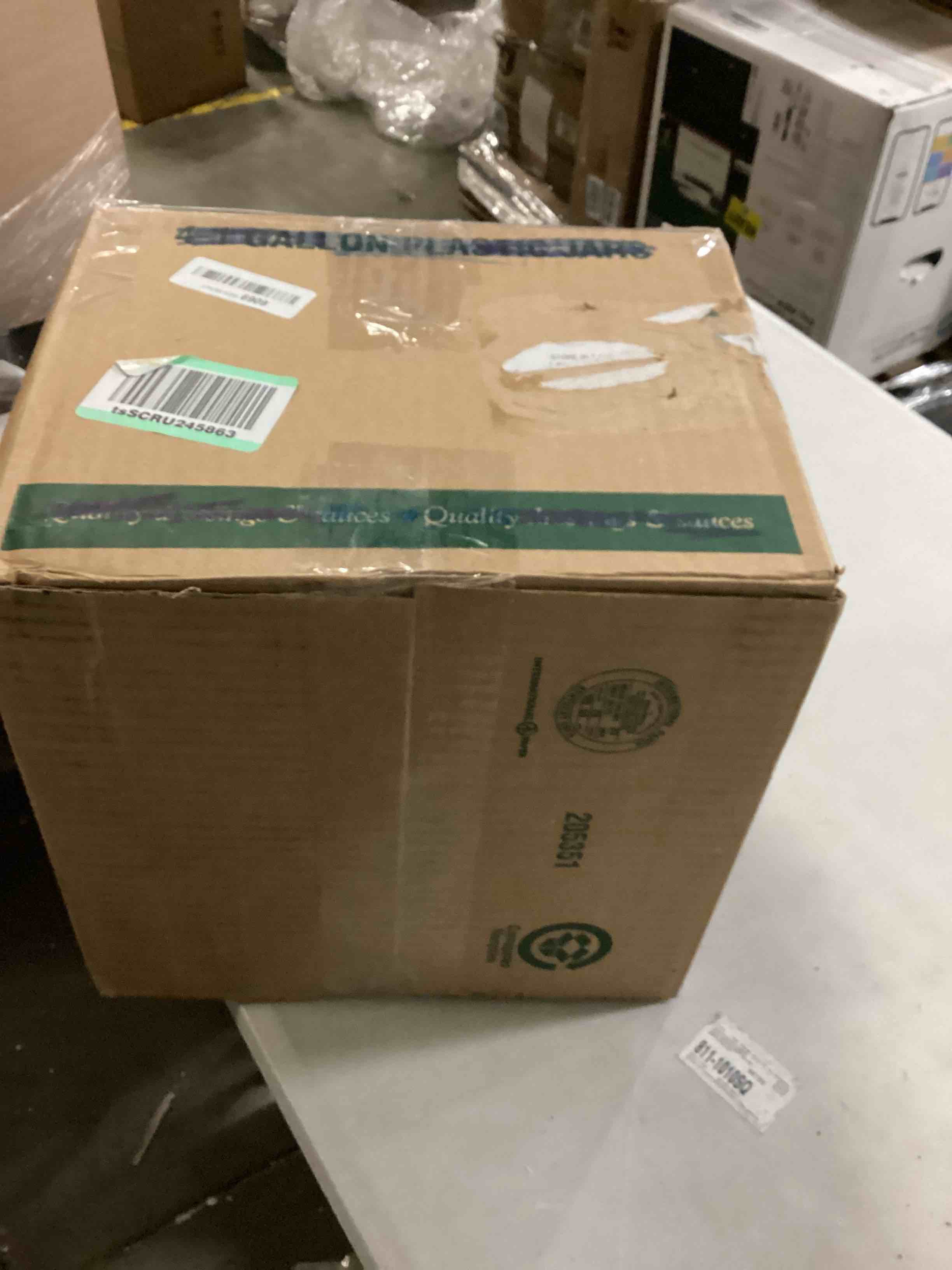 https://s3.amazonaws.com/lotting-images-prod/bidfta/ORG5852871_1715342536142.jpeg