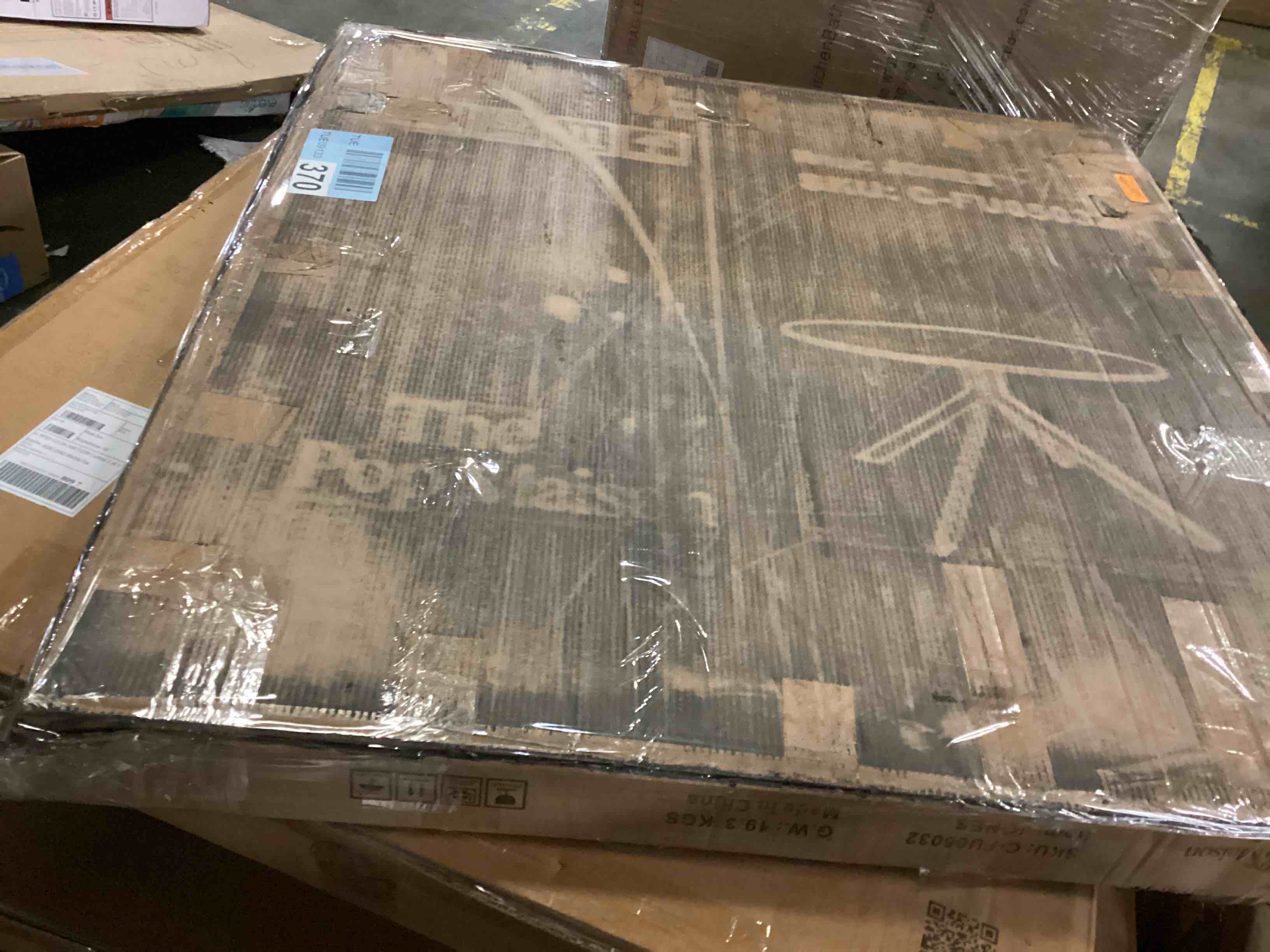 https://s3.amazonaws.com/lotting-images-prod/bidfta/ORG5853706_1714484727896.jpeg