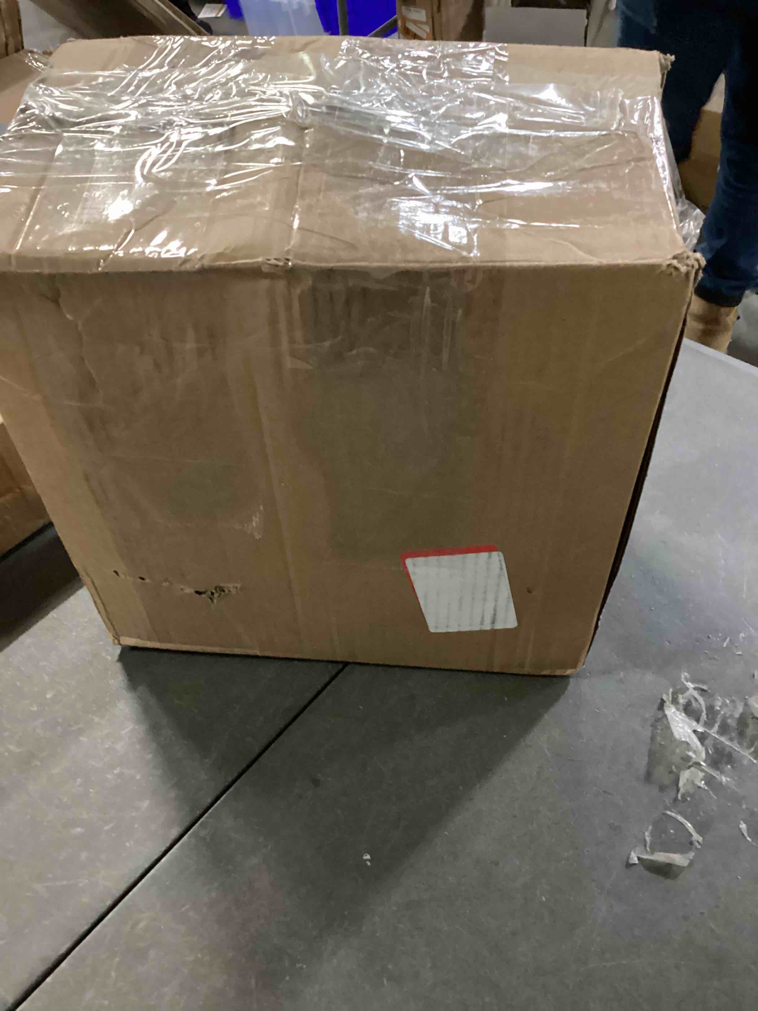 https://s3.amazonaws.com/lotting-images-prod/bidfta/ORG5853855_1714588222050.jpeg