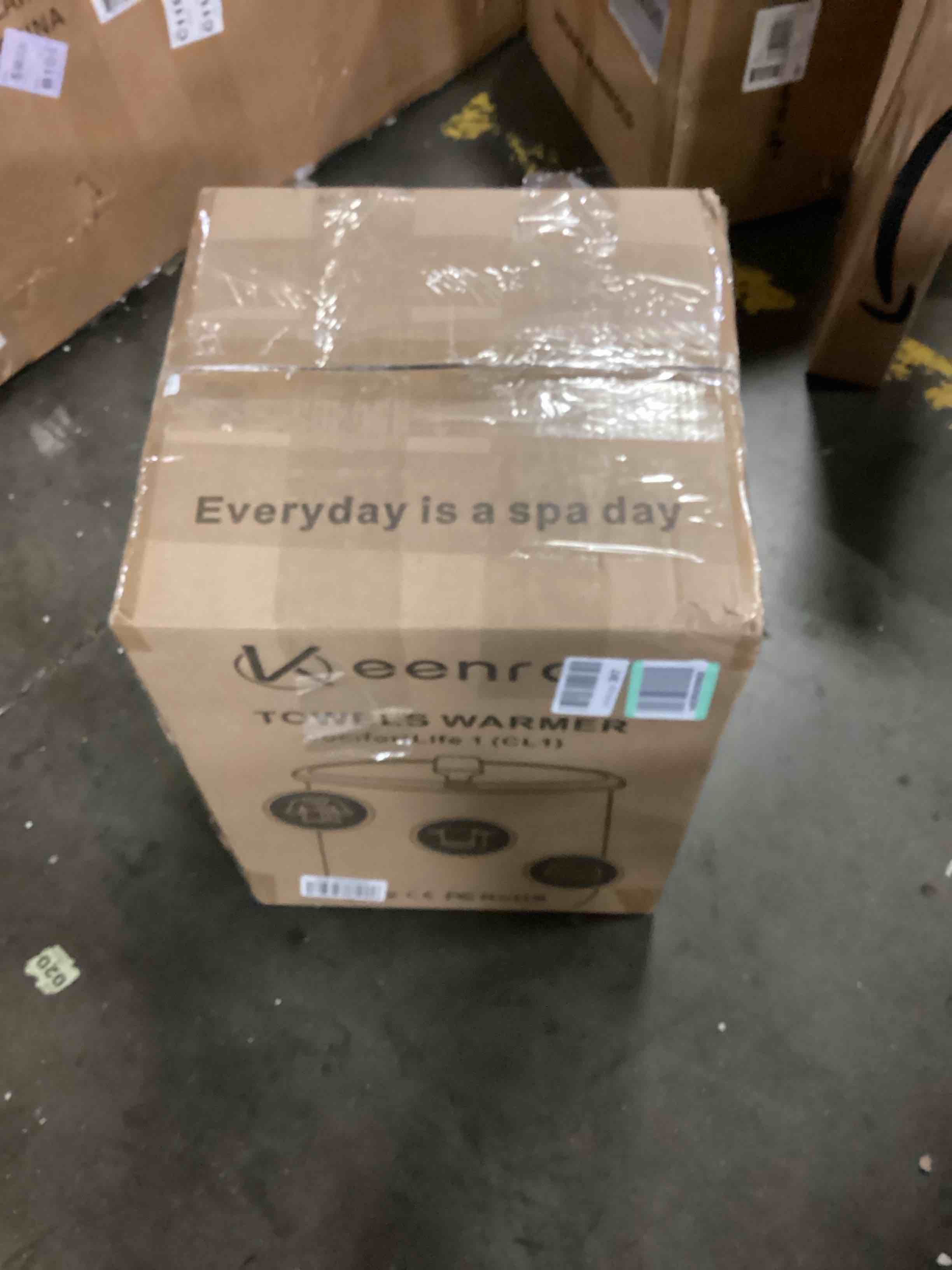 https://s3.amazonaws.com/lotting-images-prod/bidfta/ORG5854157_1715006961870.jpeg
