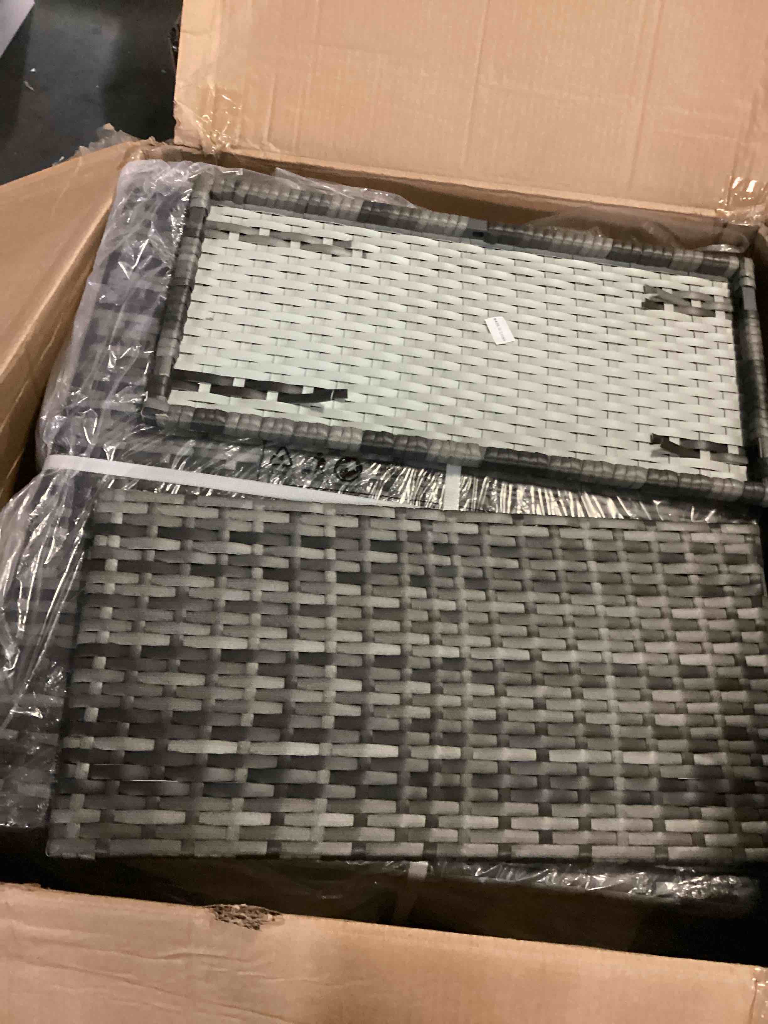 https://s3.amazonaws.com/lotting-images-prod/bidfta/ORG5854720_1715611806150.jpeg