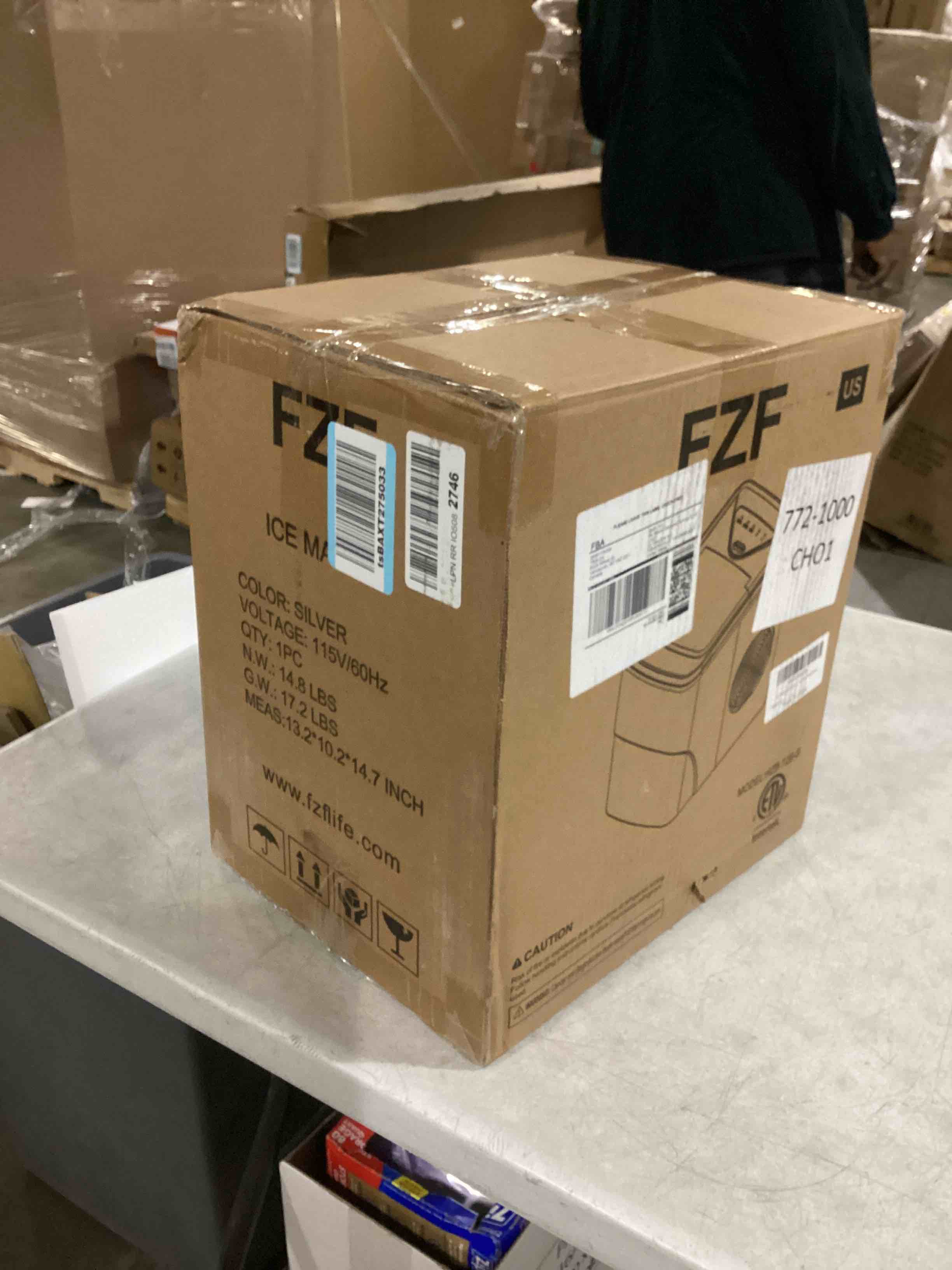 https://s3.amazonaws.com/lotting-images-prod/bidfta/ORG5856221_1714757126536.jpeg