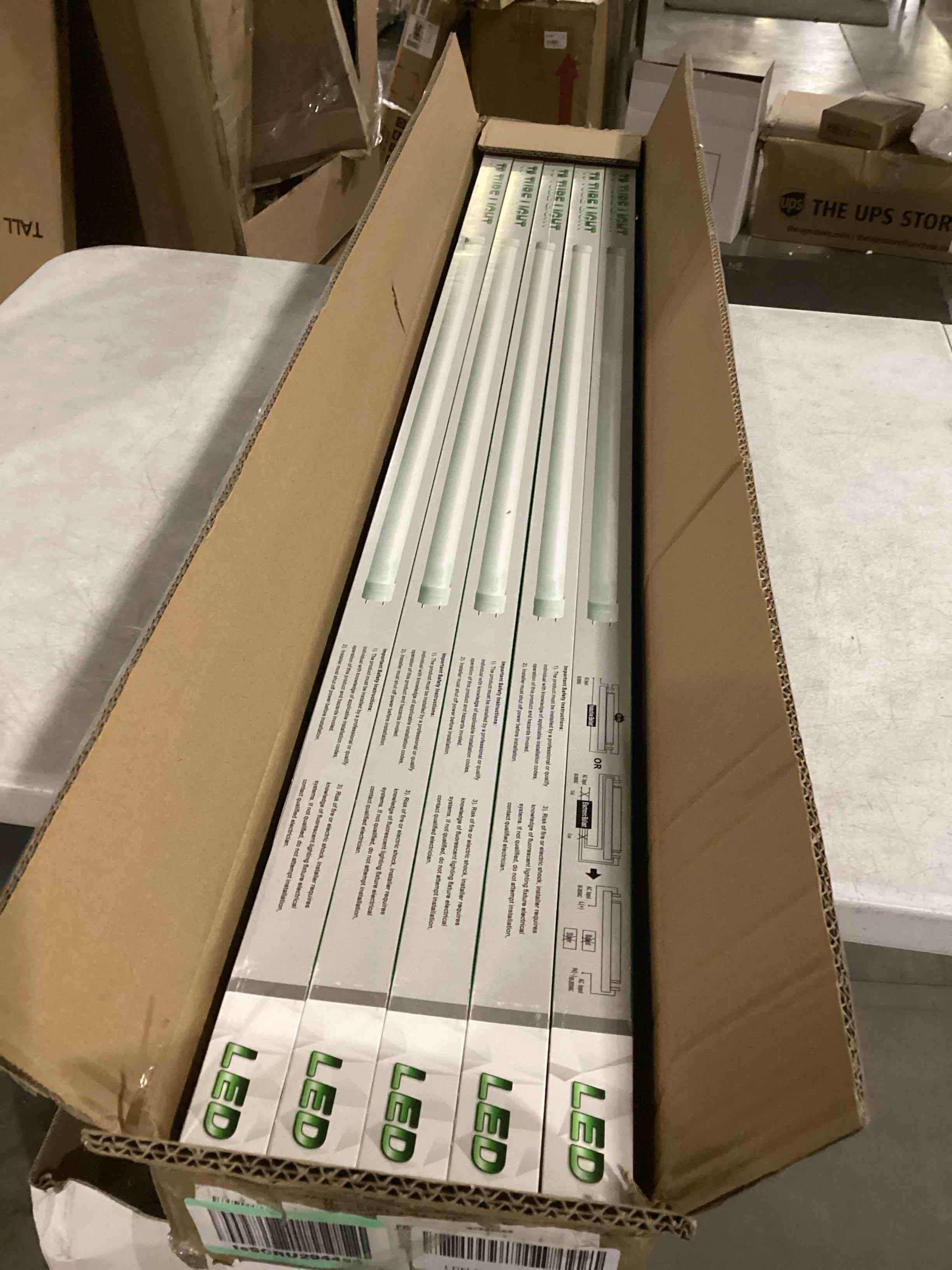 https://s3.amazonaws.com/lotting-images-prod/bidfta/ORG5856266_1714834781948.jpeg