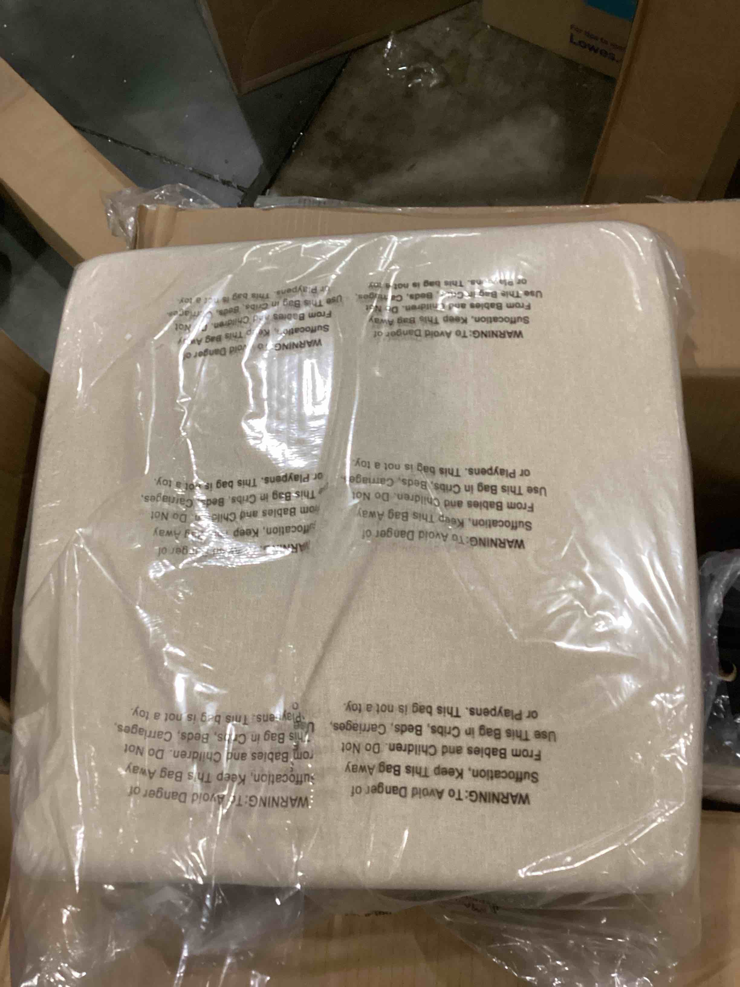 https://s3.amazonaws.com/lotting-images-prod/bidfta/ORG5857279_1714585556486.jpeg