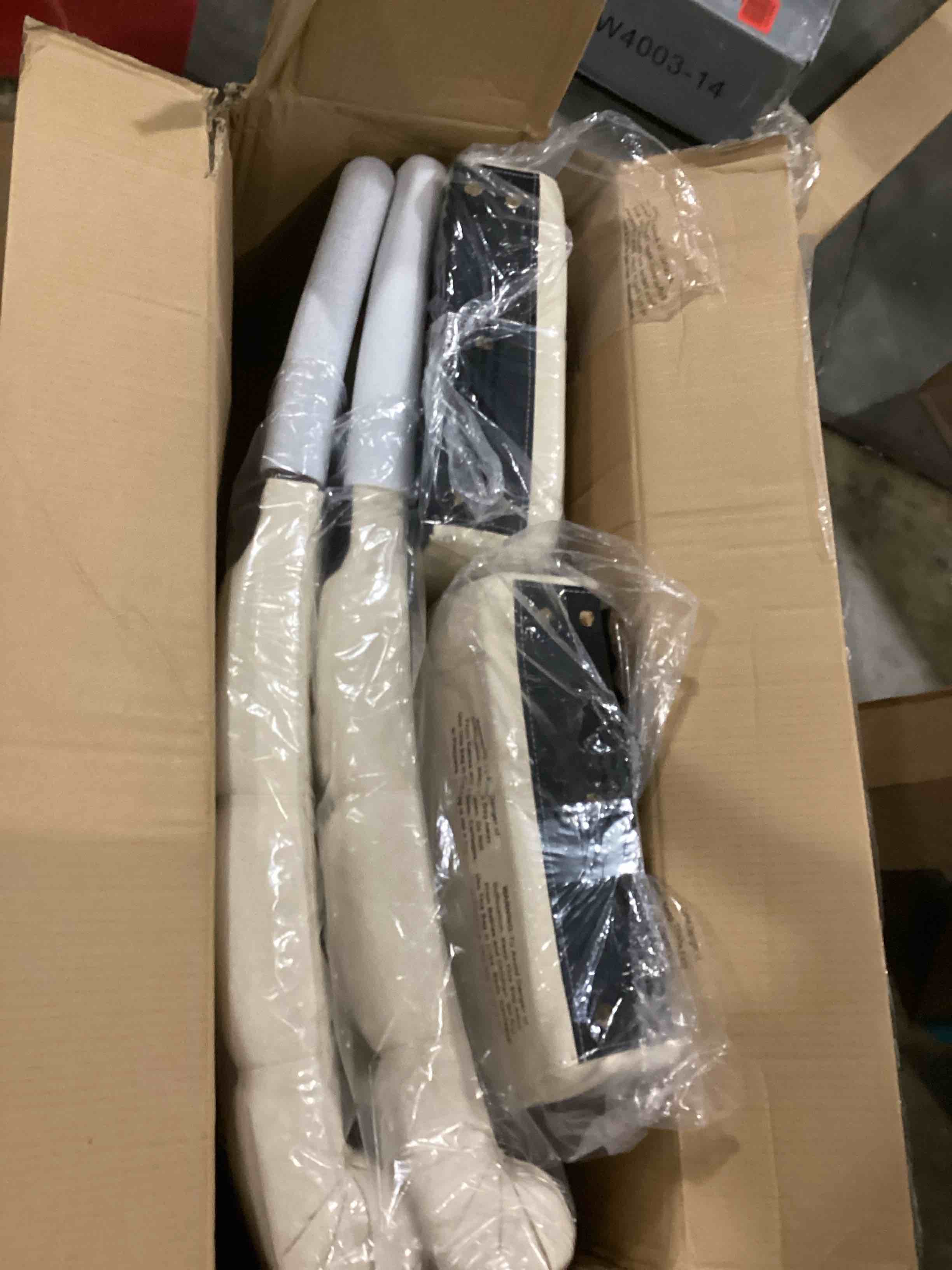 https://s3.amazonaws.com/lotting-images-prod/bidfta/ORG5857279_1714585584786.jpeg