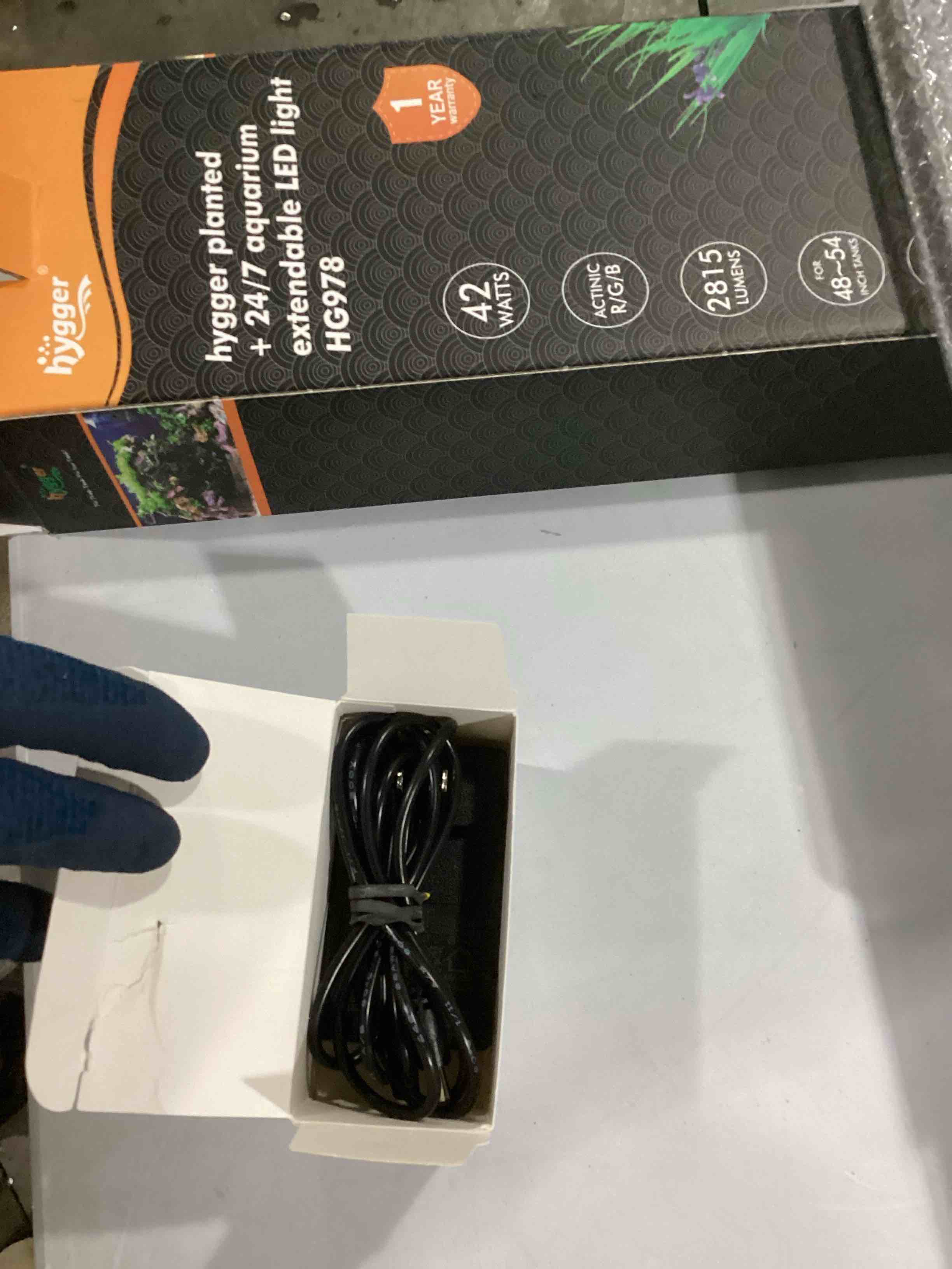 https://s3.amazonaws.com/lotting-images-prod/bidfta/ORG5857306_1714649987833.jpeg