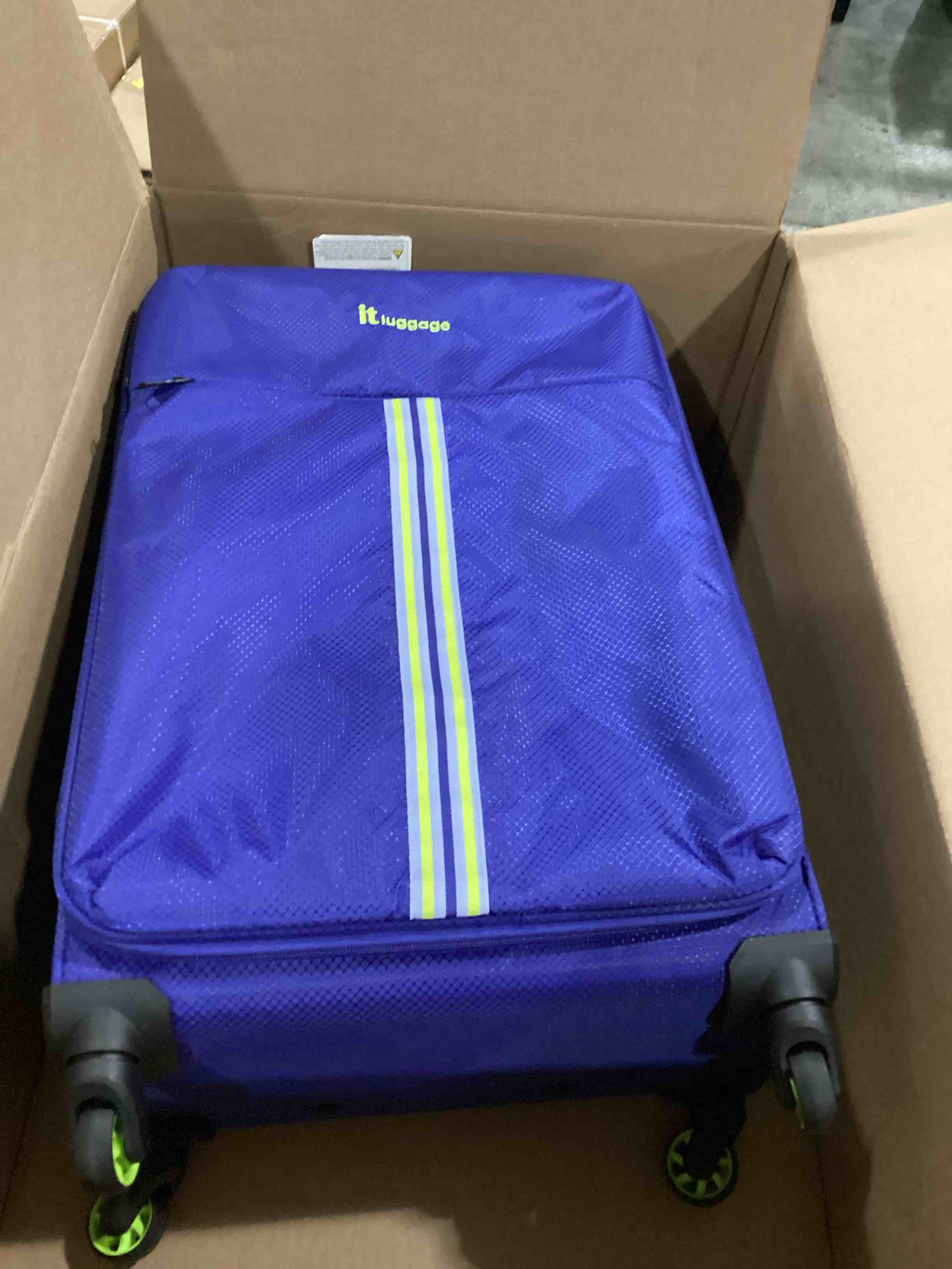 https://s3.amazonaws.com/lotting-images-prod/bidfta/ORG5857715_1715109653651.jpeg