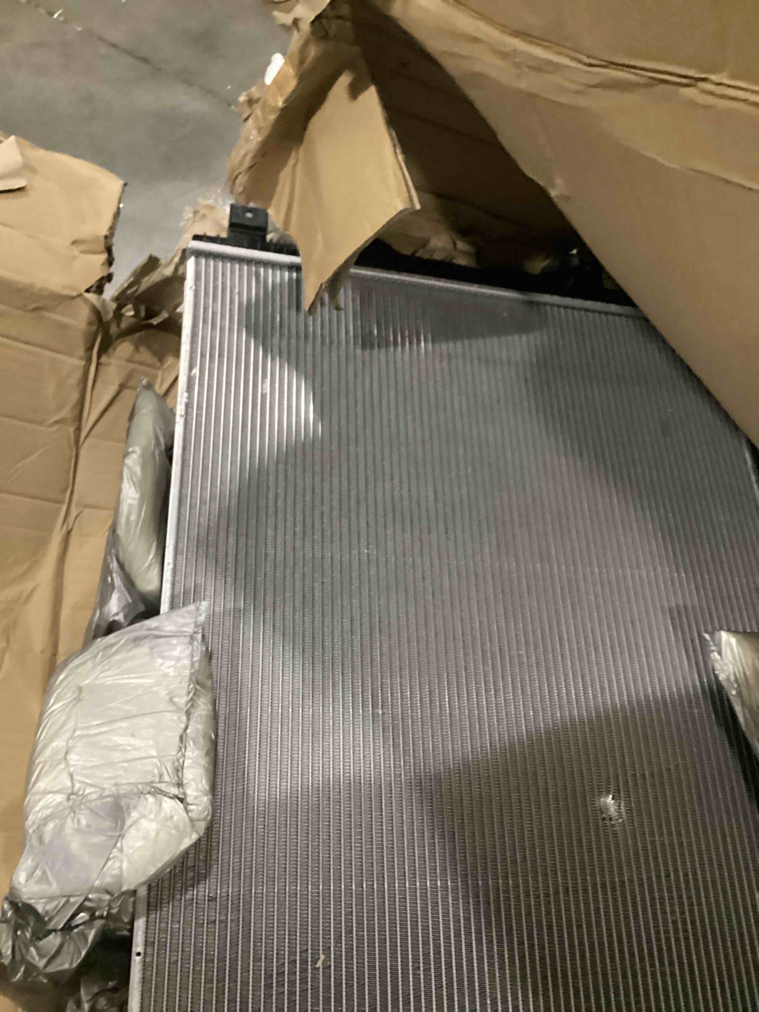 https://s3.amazonaws.com/lotting-images-prod/bidfta/ORG5857752_1715182358919.jpeg