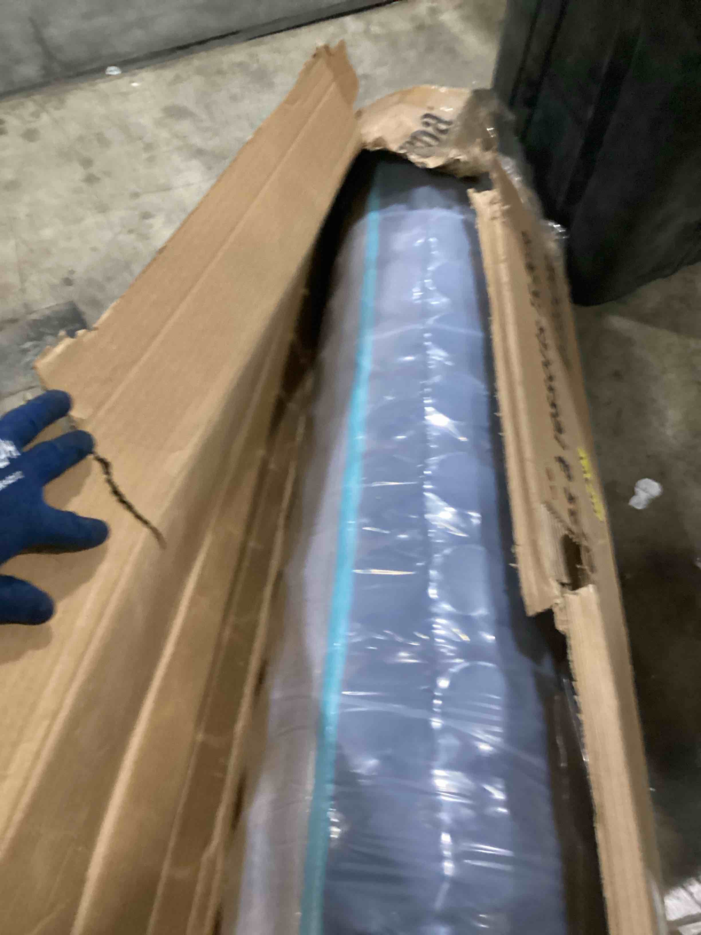 https://s3.amazonaws.com/lotting-images-prod/bidfta/ORG5857787_1715255293261.jpeg