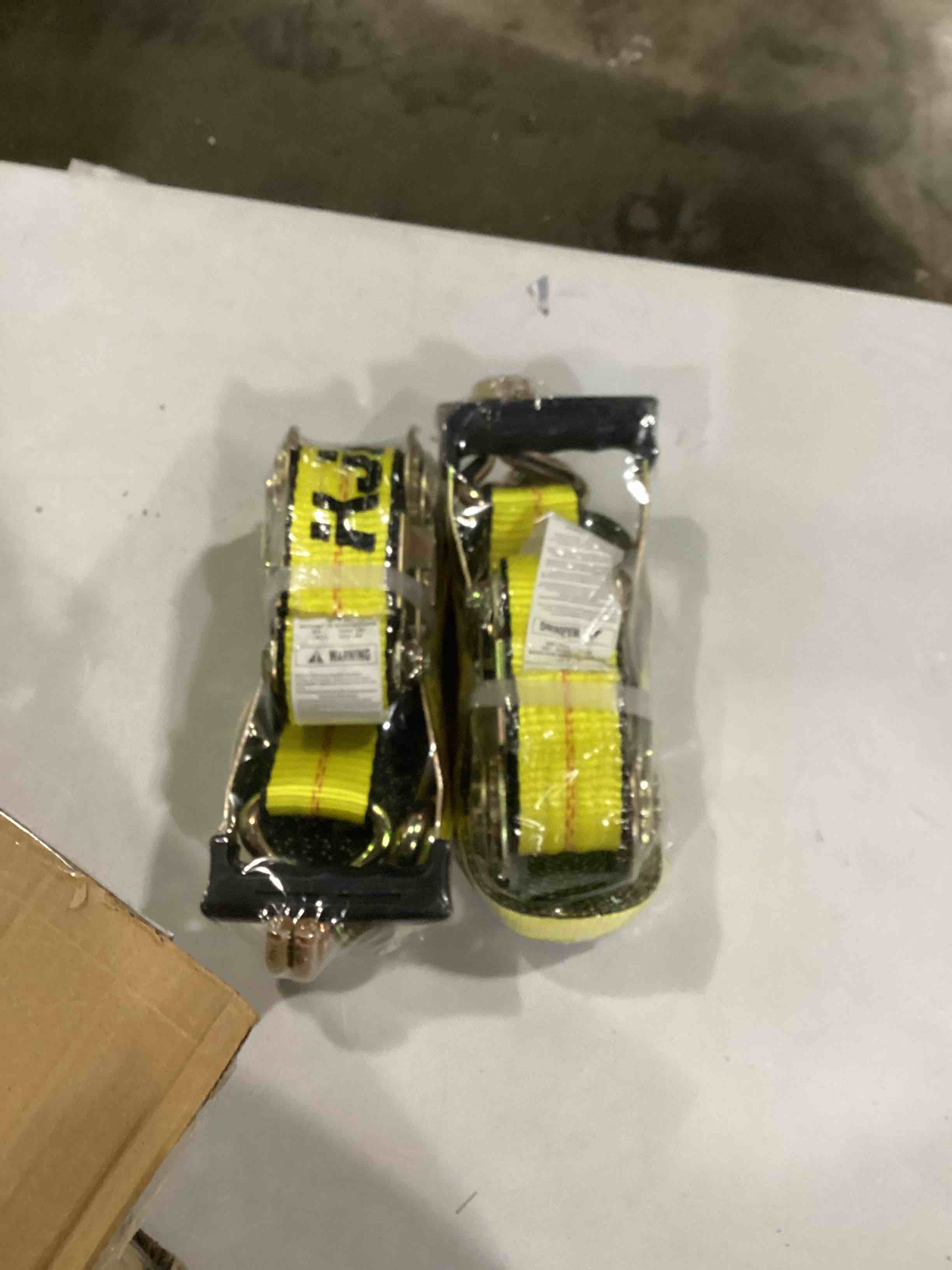 https://s3.amazonaws.com/lotting-images-prod/bidfta/ORG5857832_1715266838915.jpeg