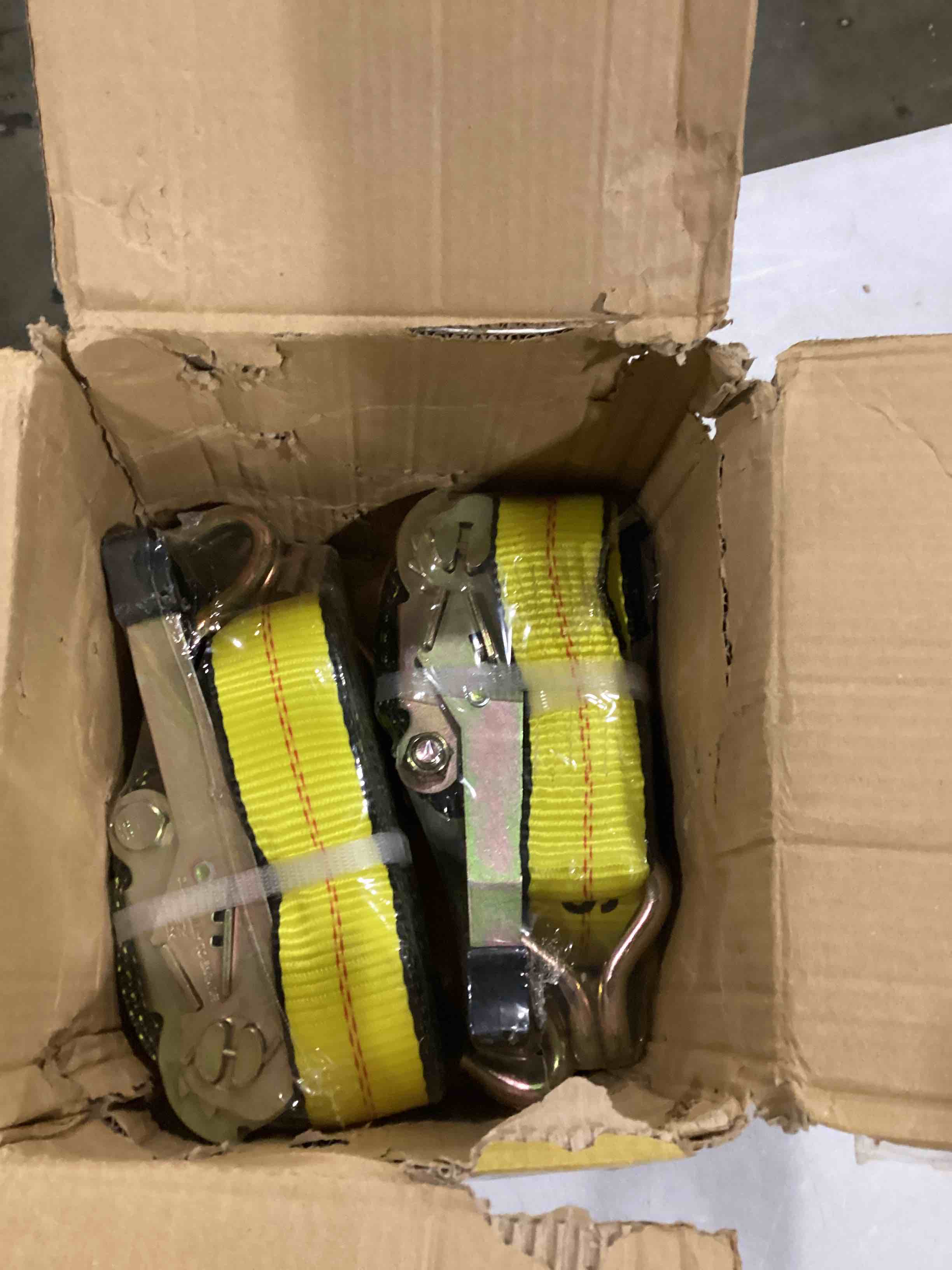 https://s3.amazonaws.com/lotting-images-prod/bidfta/ORG5857832_1715266841024.jpeg