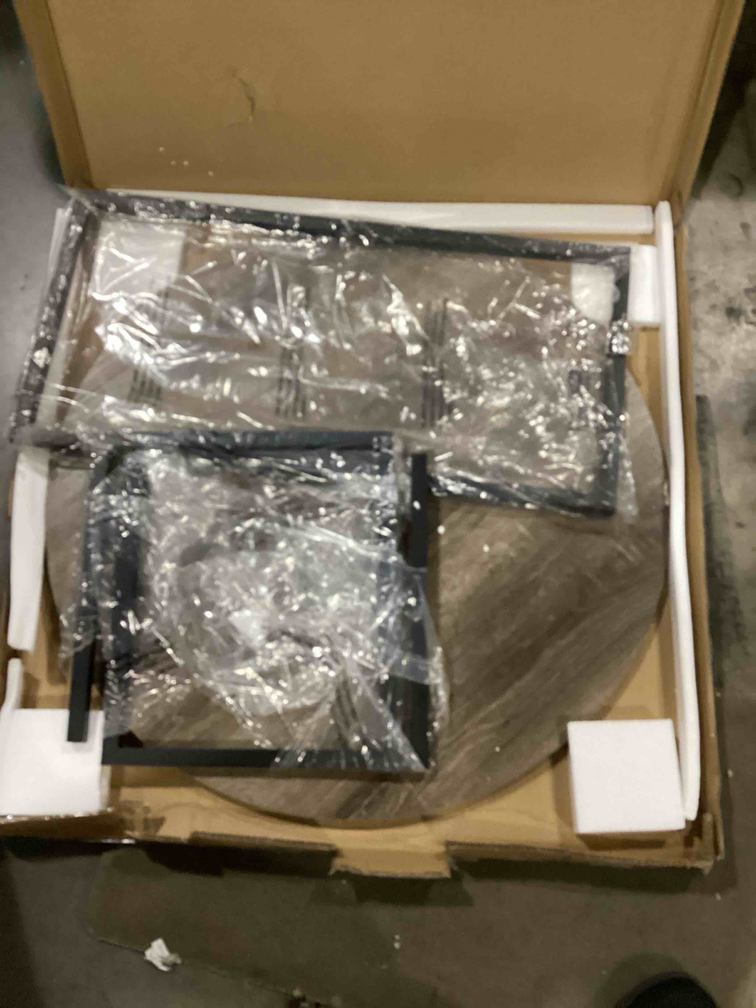 https://s3.amazonaws.com/lotting-images-prod/bidfta/ORG5857911_1715603270232.jpeg
