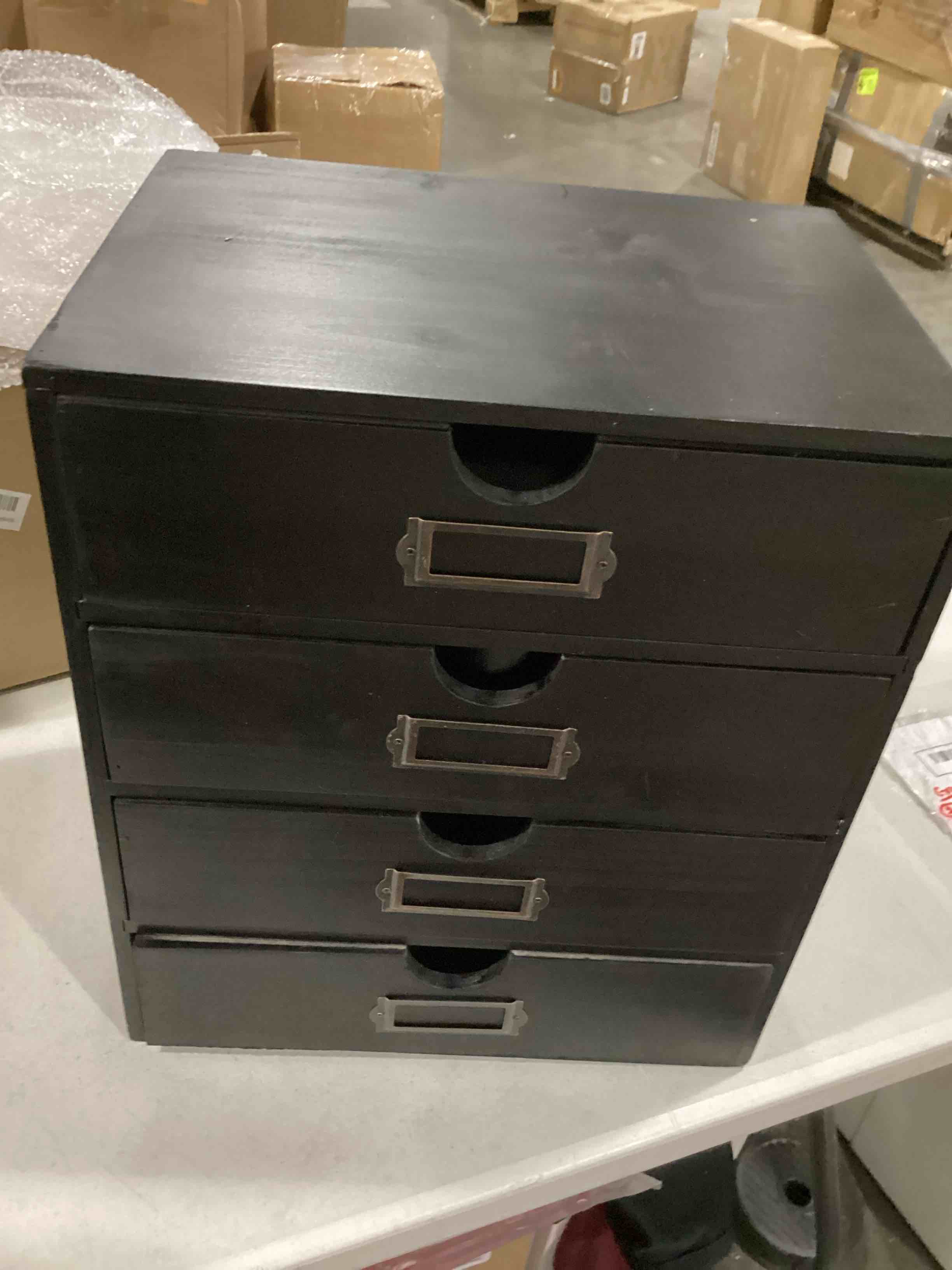 https://s3.amazonaws.com/lotting-images-prod/bidfta/ORG5858559_1714570185142.jpeg