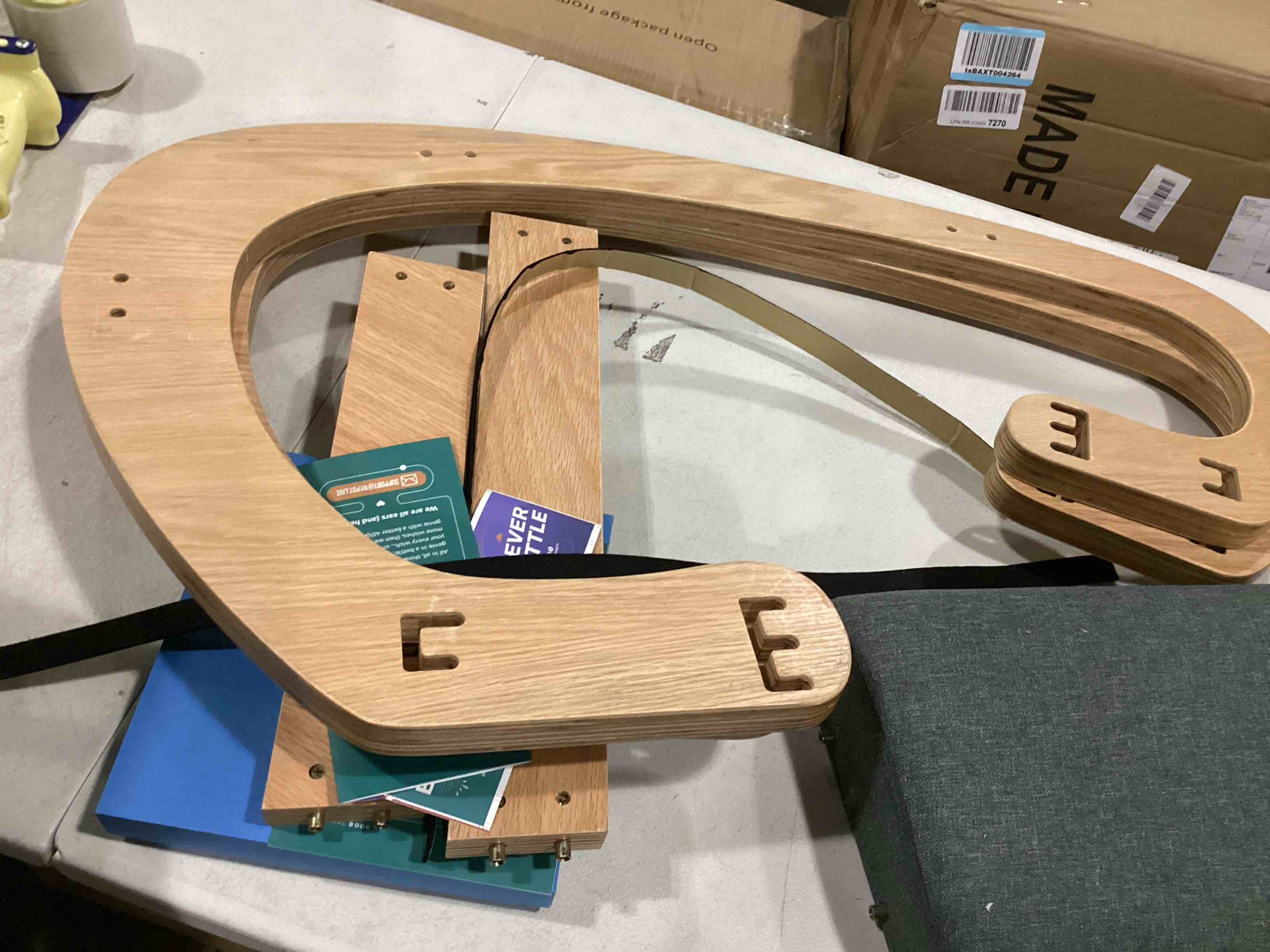 https://s3.amazonaws.com/lotting-images-prod/bidfta/ORG5858613_1714583979574.jpeg