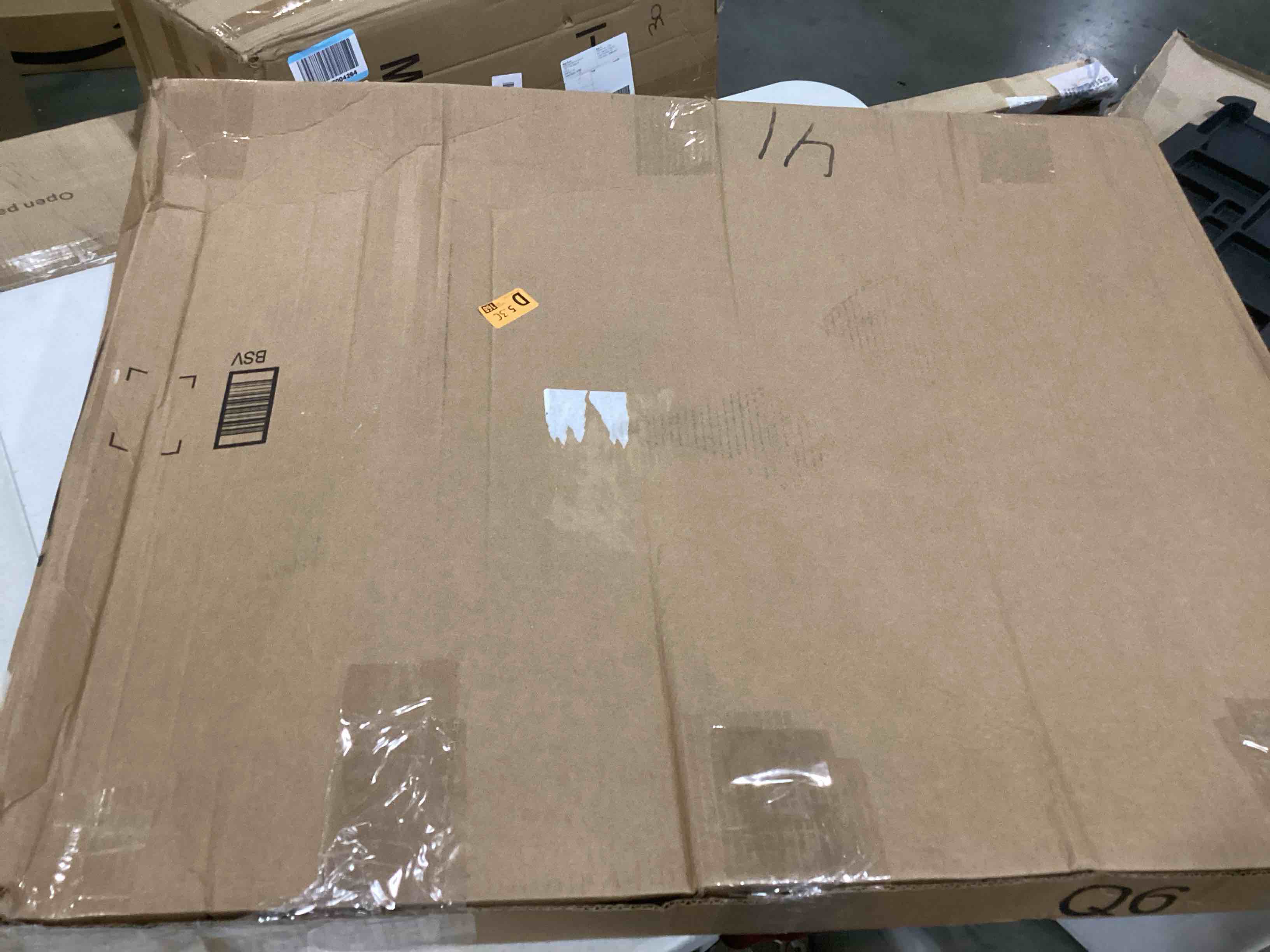 https://s3.amazonaws.com/lotting-images-prod/bidfta/ORG5858620_1714585343905.jpeg