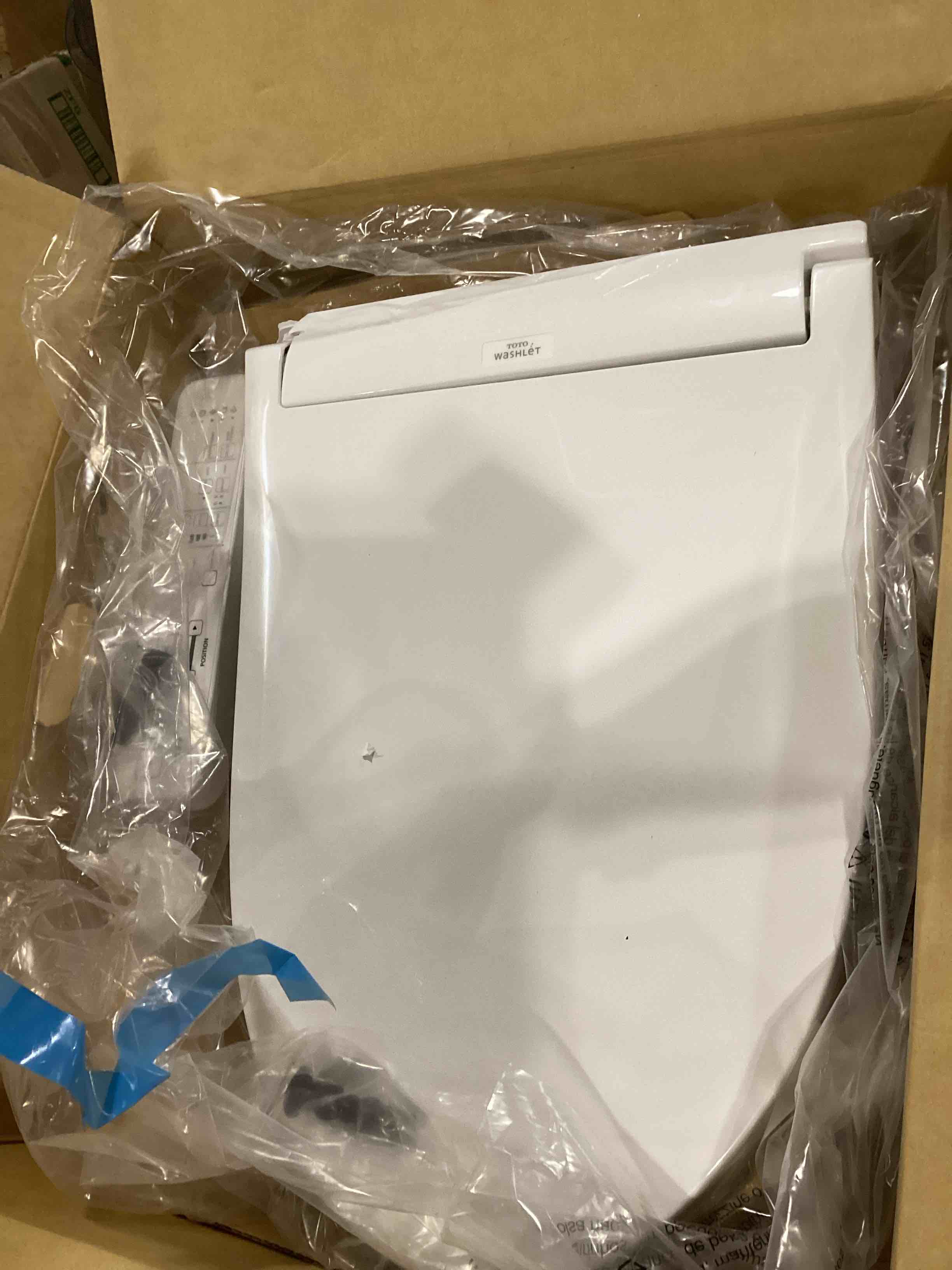https://s3.amazonaws.com/lotting-images-prod/bidfta/ORG5859044_1715009803864.jpeg