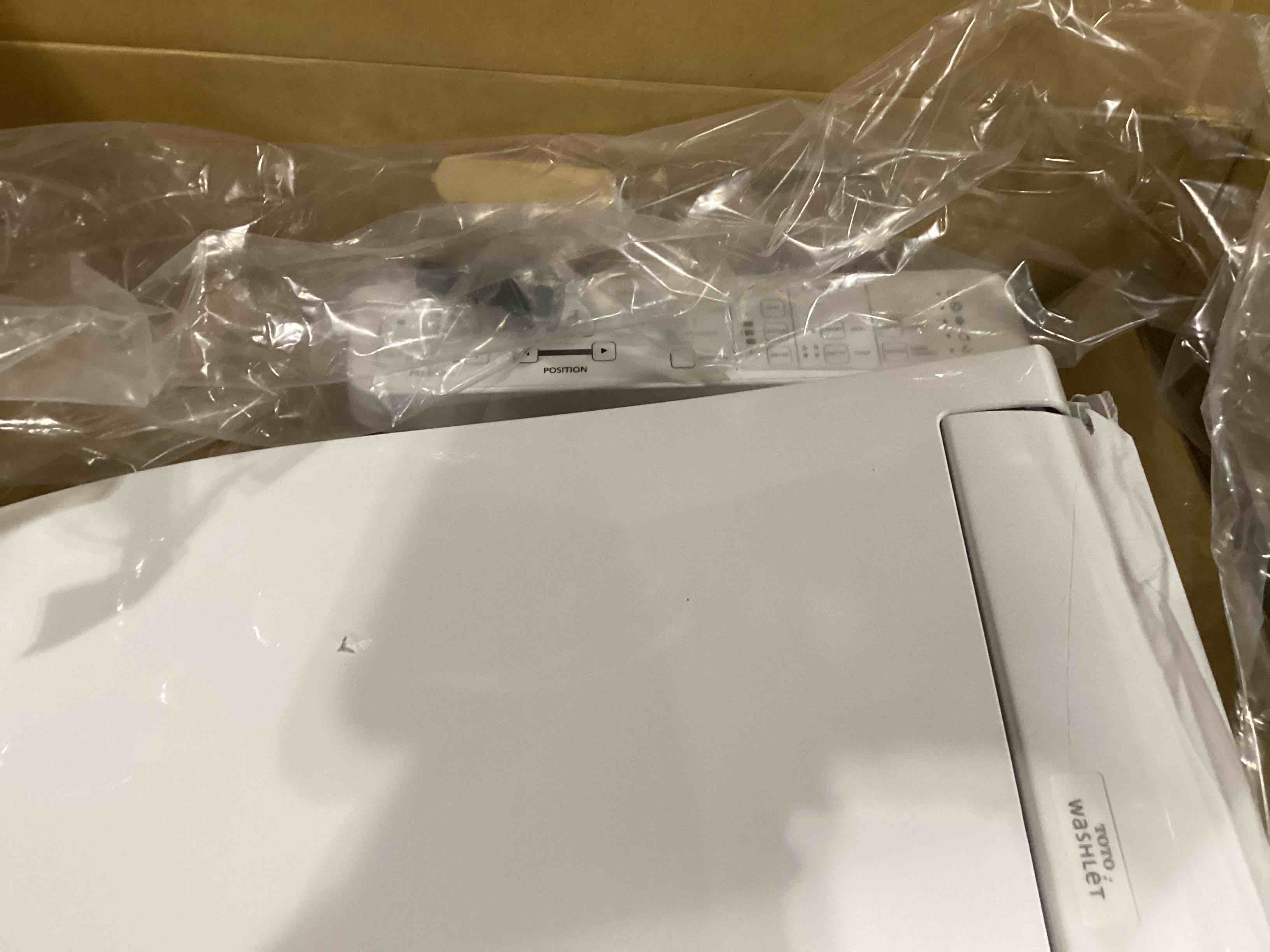 https://s3.amazonaws.com/lotting-images-prod/bidfta/ORG5859044_1715009808623.jpeg