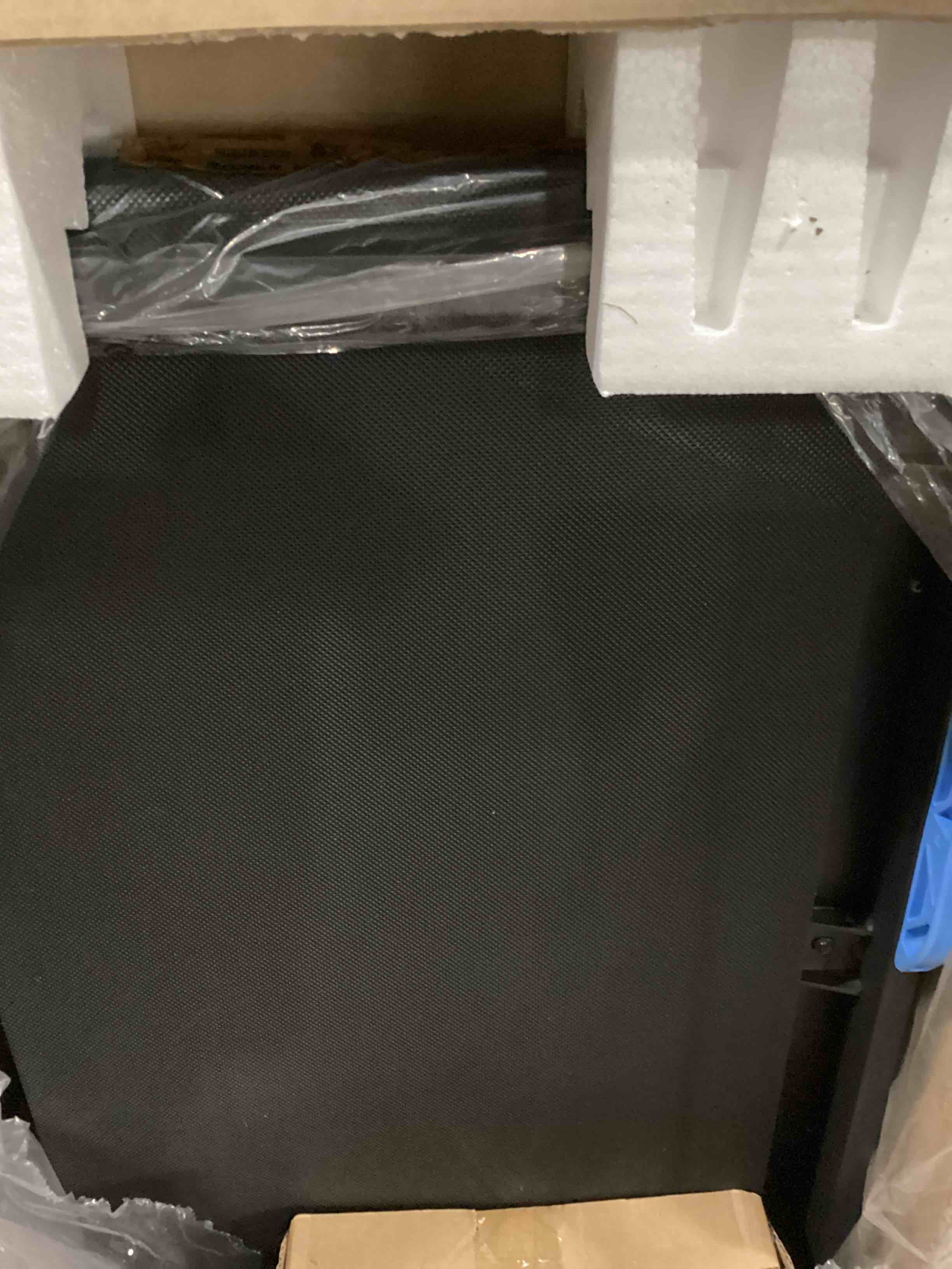 https://s3.amazonaws.com/lotting-images-prod/bidfta/ORG5859311_1715182887054.jpeg