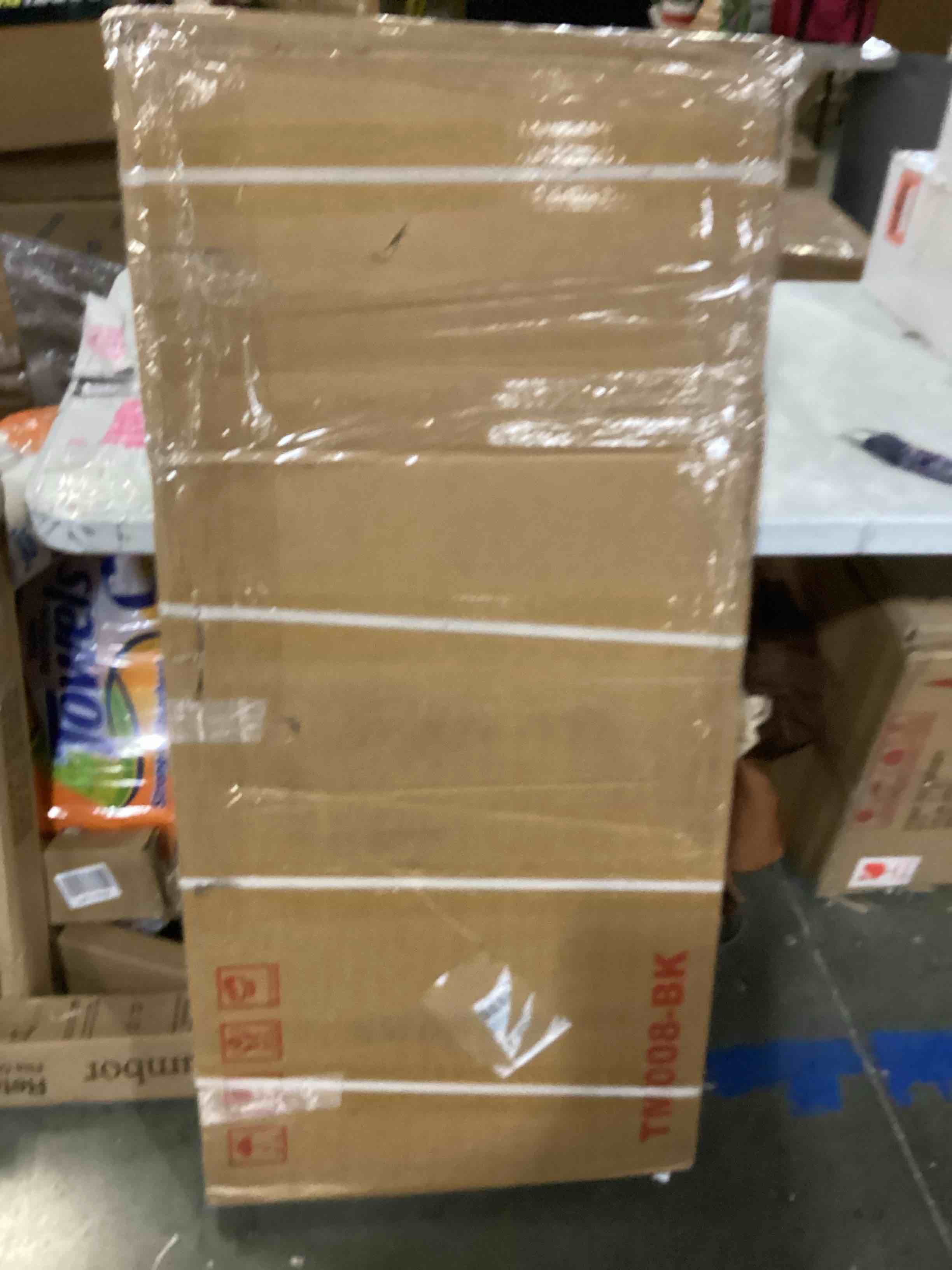 https://s3.amazonaws.com/lotting-images-prod/bidfta/ORG5859523_1714137714114.jpeg