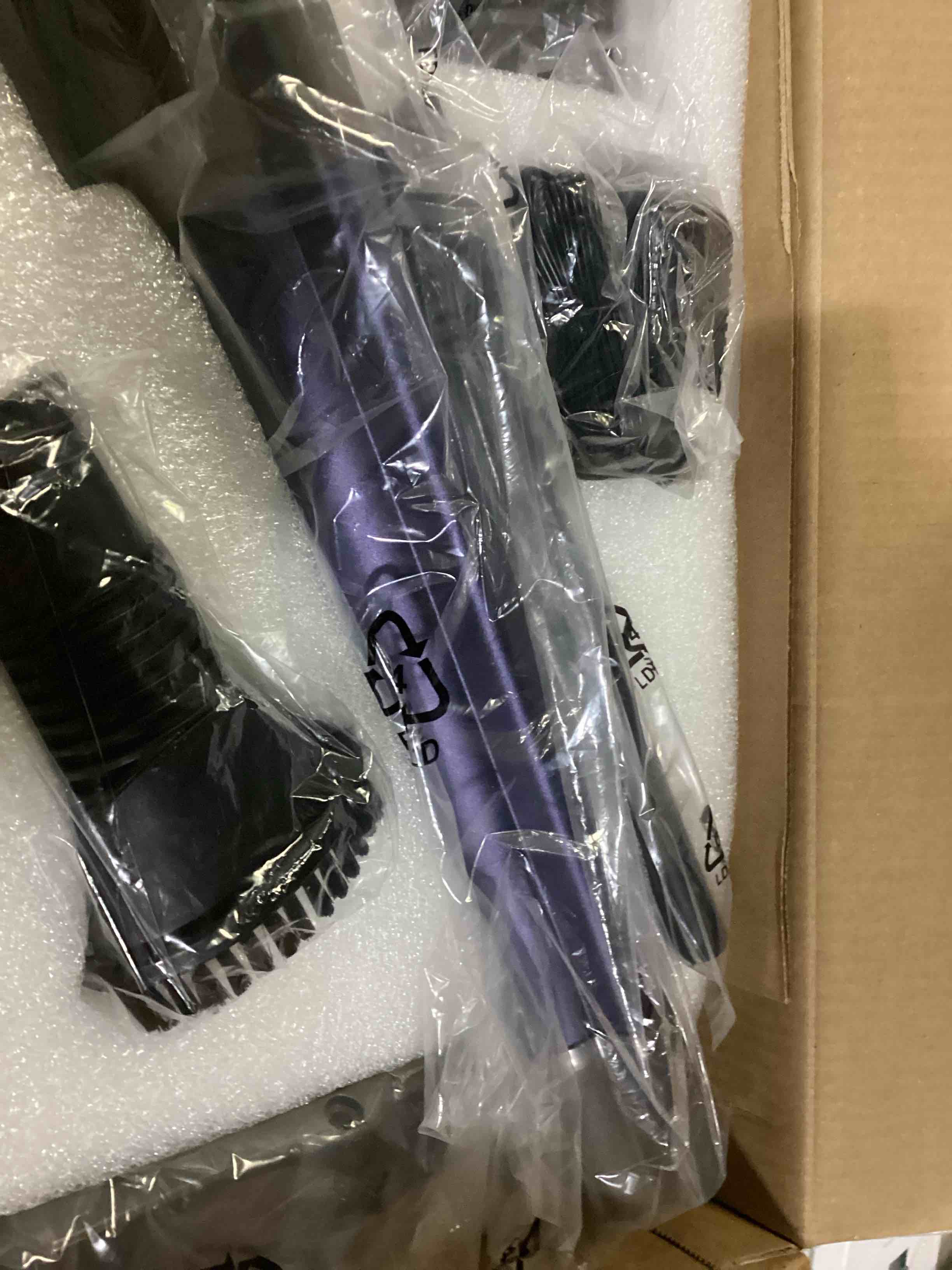 https://s3.amazonaws.com/lotting-images-prod/bidfta/ORG5859618_1714674163807.jpeg