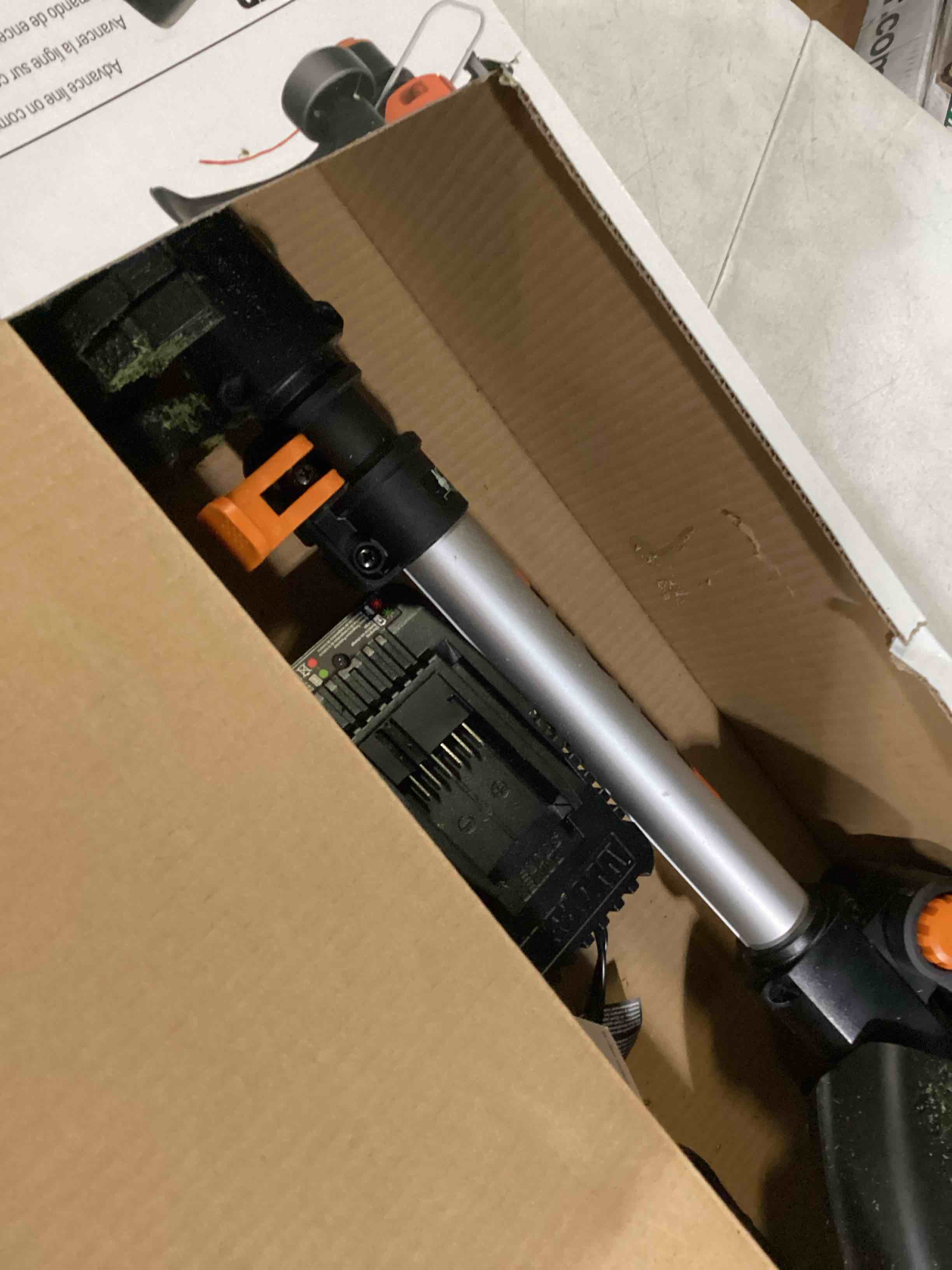 https://s3.amazonaws.com/lotting-images-prod/bidfta/ORG5859878_1715947897248.jpeg