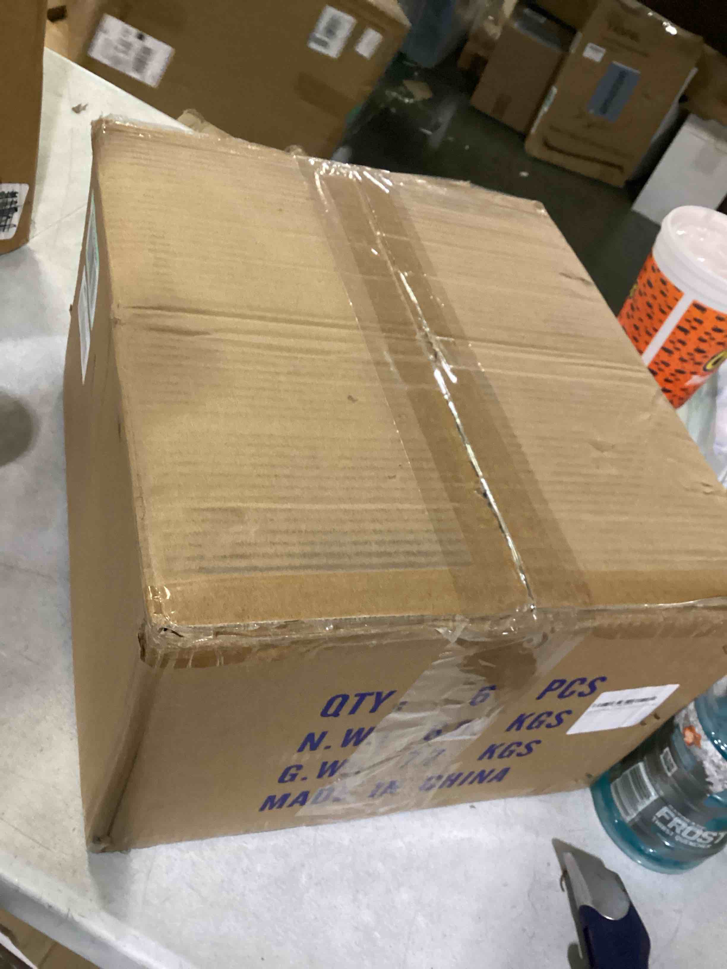 https://s3.amazonaws.com/lotting-images-prod/bidfta/ORG5860081_1716046988160.jpeg