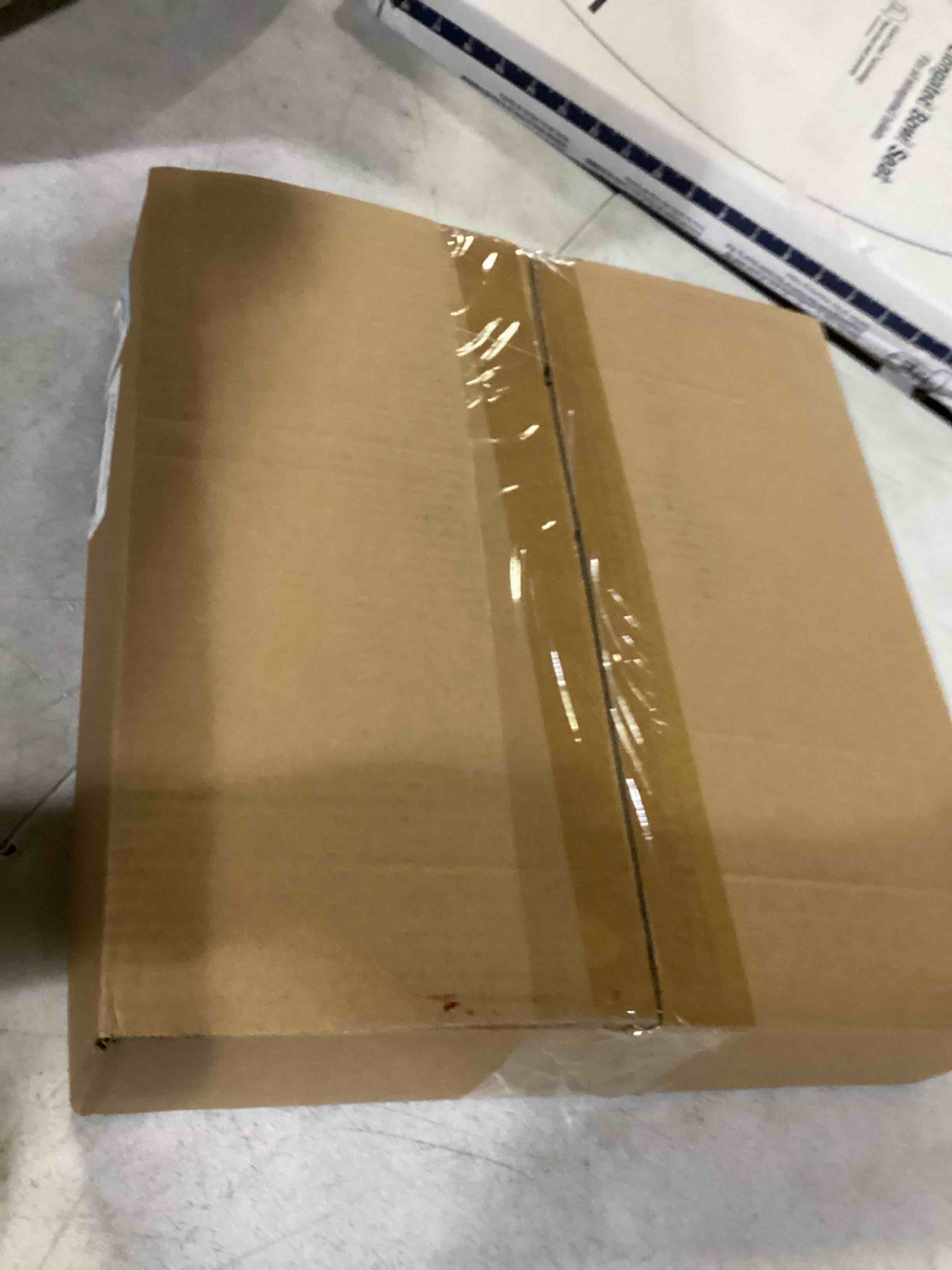 https://s3.amazonaws.com/lotting-images-prod/bidfta/ORG5860316_1716569389276.jpeg