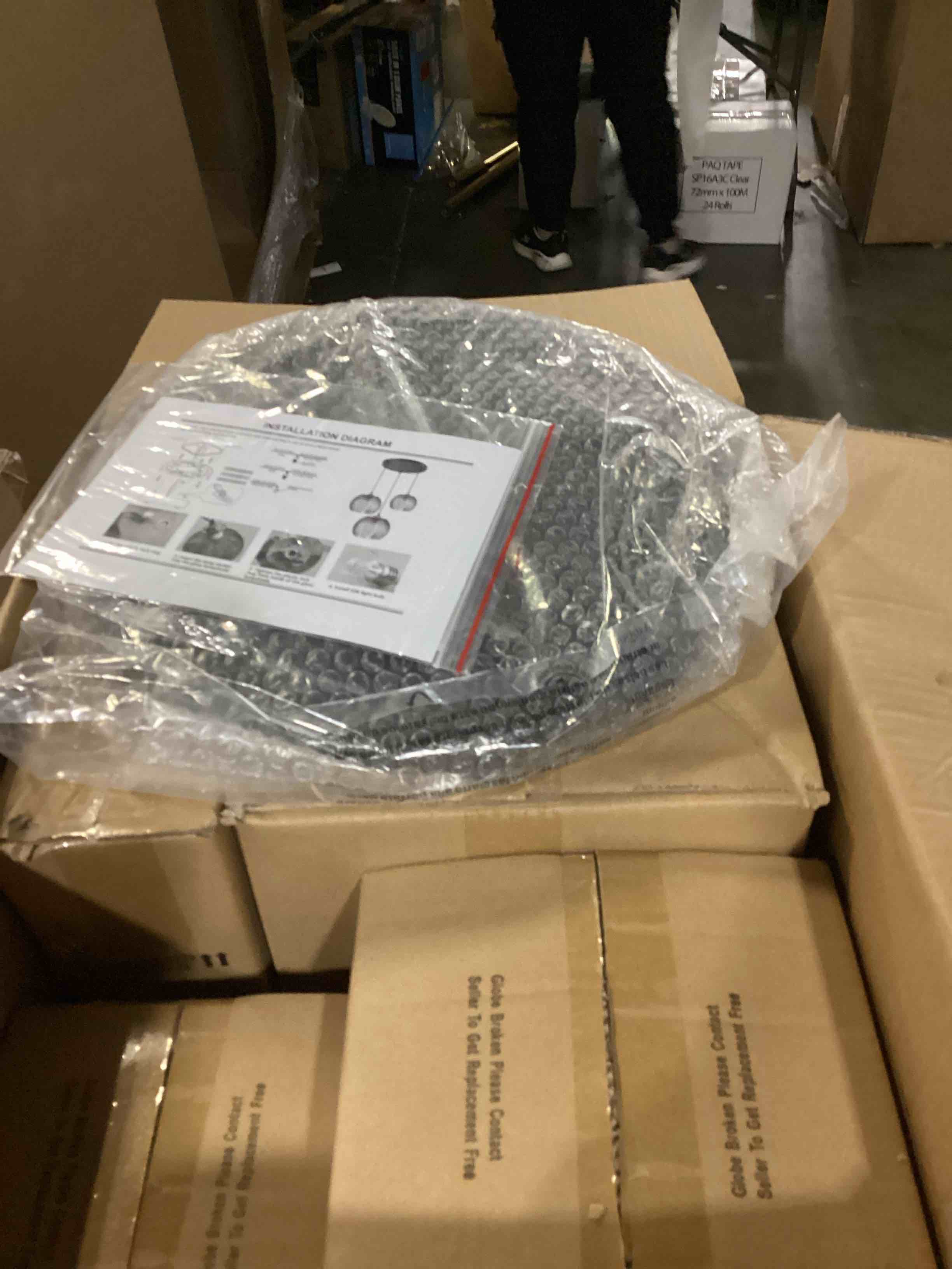https://s3.amazonaws.com/lotting-images-prod/bidfta/ORG5860487_1717080174386.jpeg