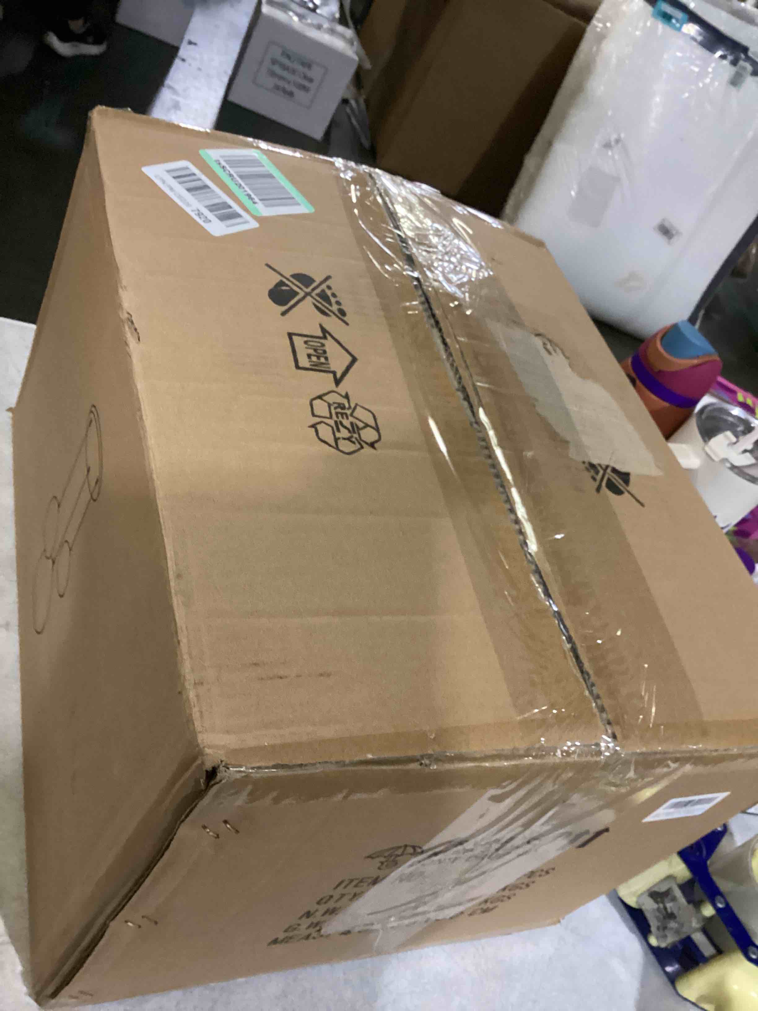 https://s3.amazonaws.com/lotting-images-prod/bidfta/ORG5860487_1717080290202.jpeg
