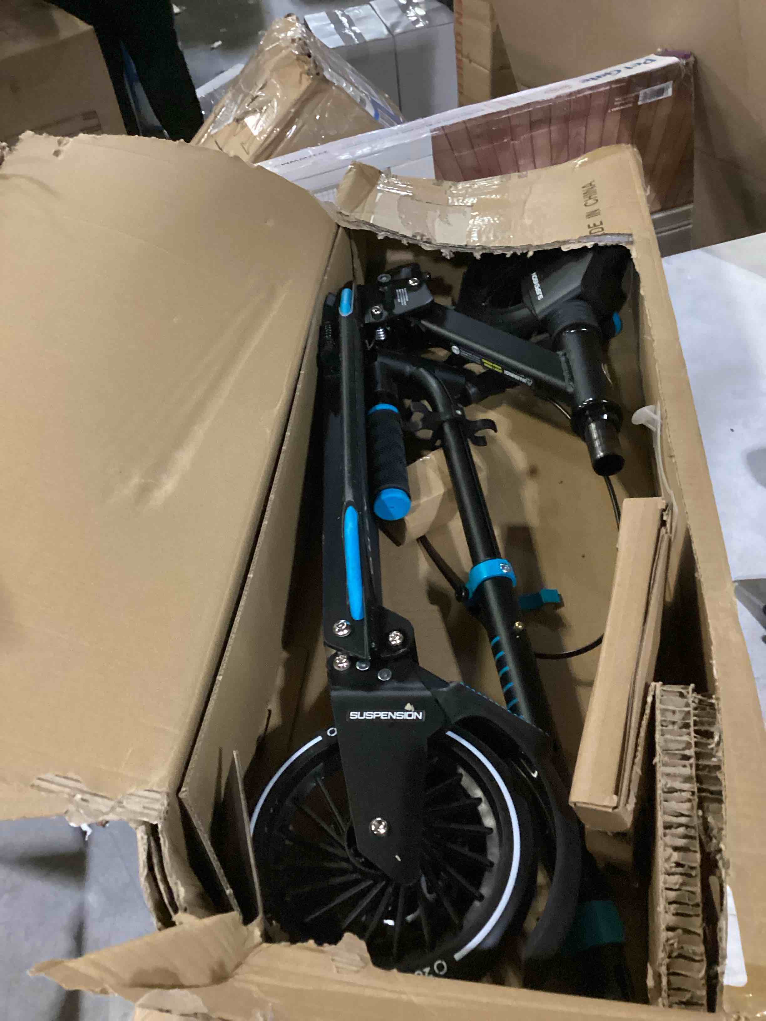 https://s3.amazonaws.com/lotting-images-prod/bidfta/ORG5860576_1717166438628.jpeg