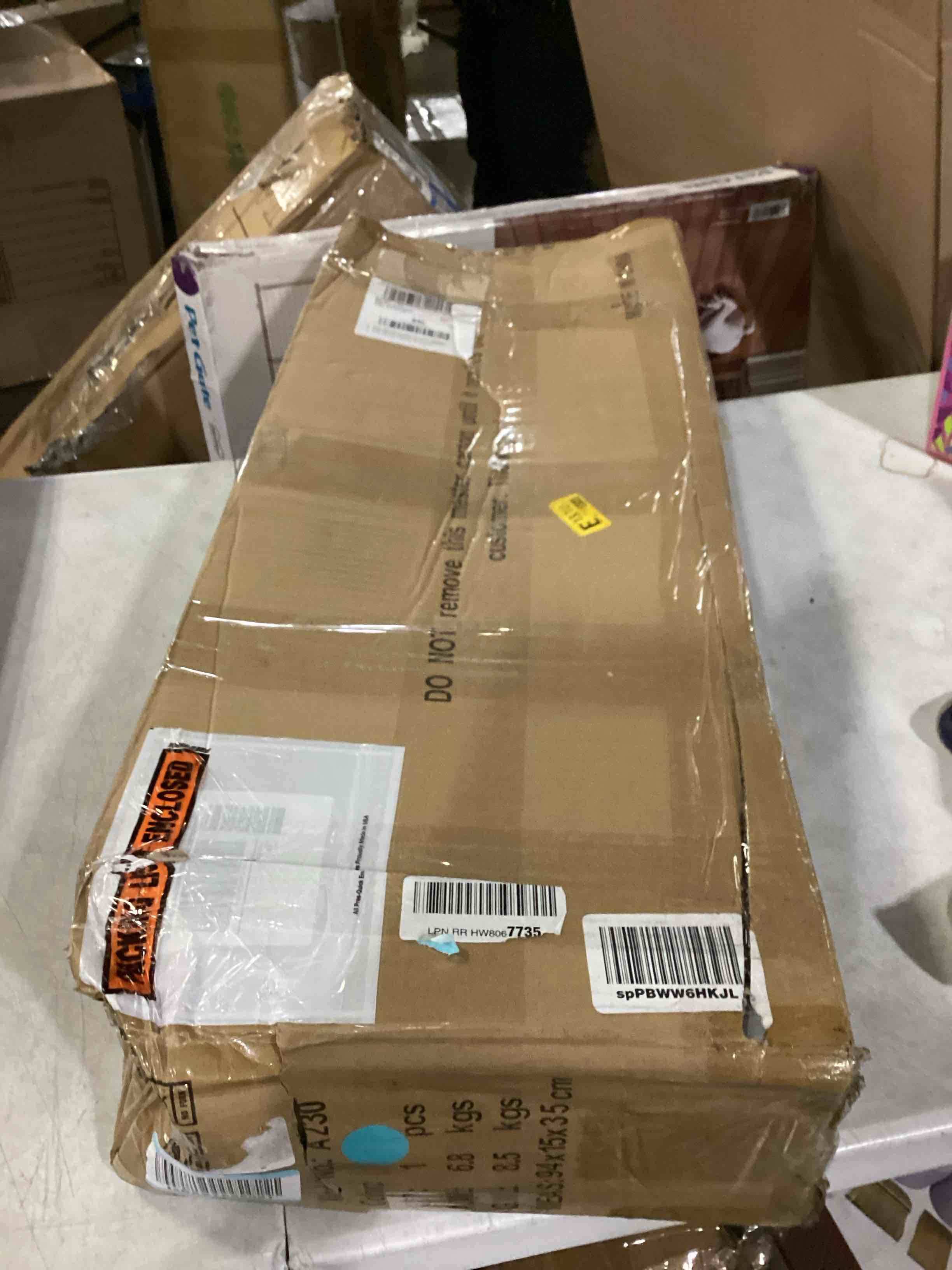 https://s3.amazonaws.com/lotting-images-prod/bidfta/ORG5860576_1717166483918.jpeg