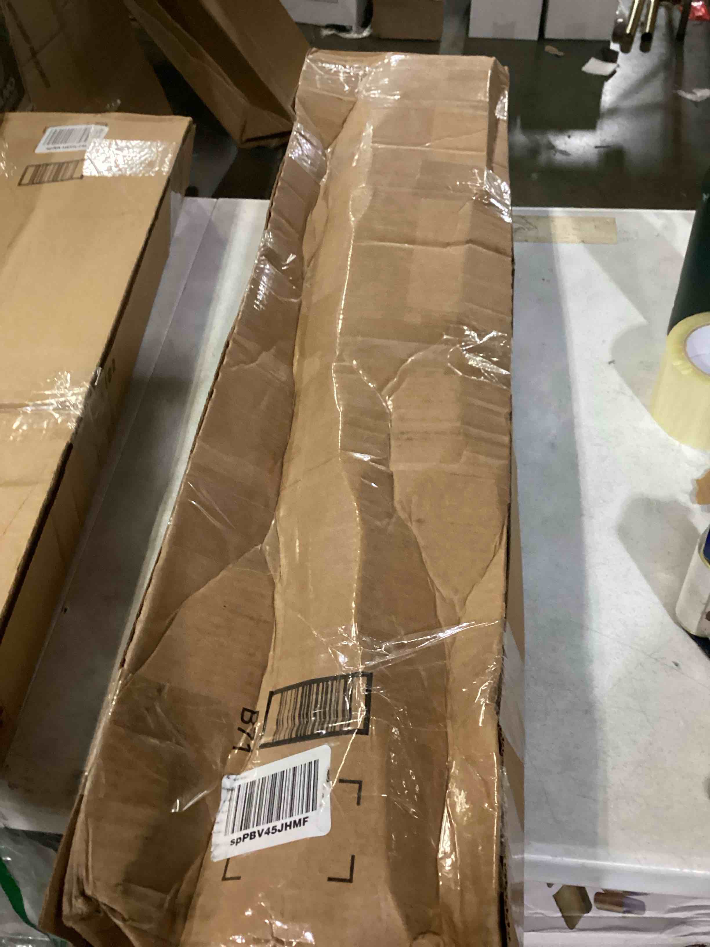 https://s3.amazonaws.com/lotting-images-prod/bidfta/ORG5860626_1717181705082.jpeg