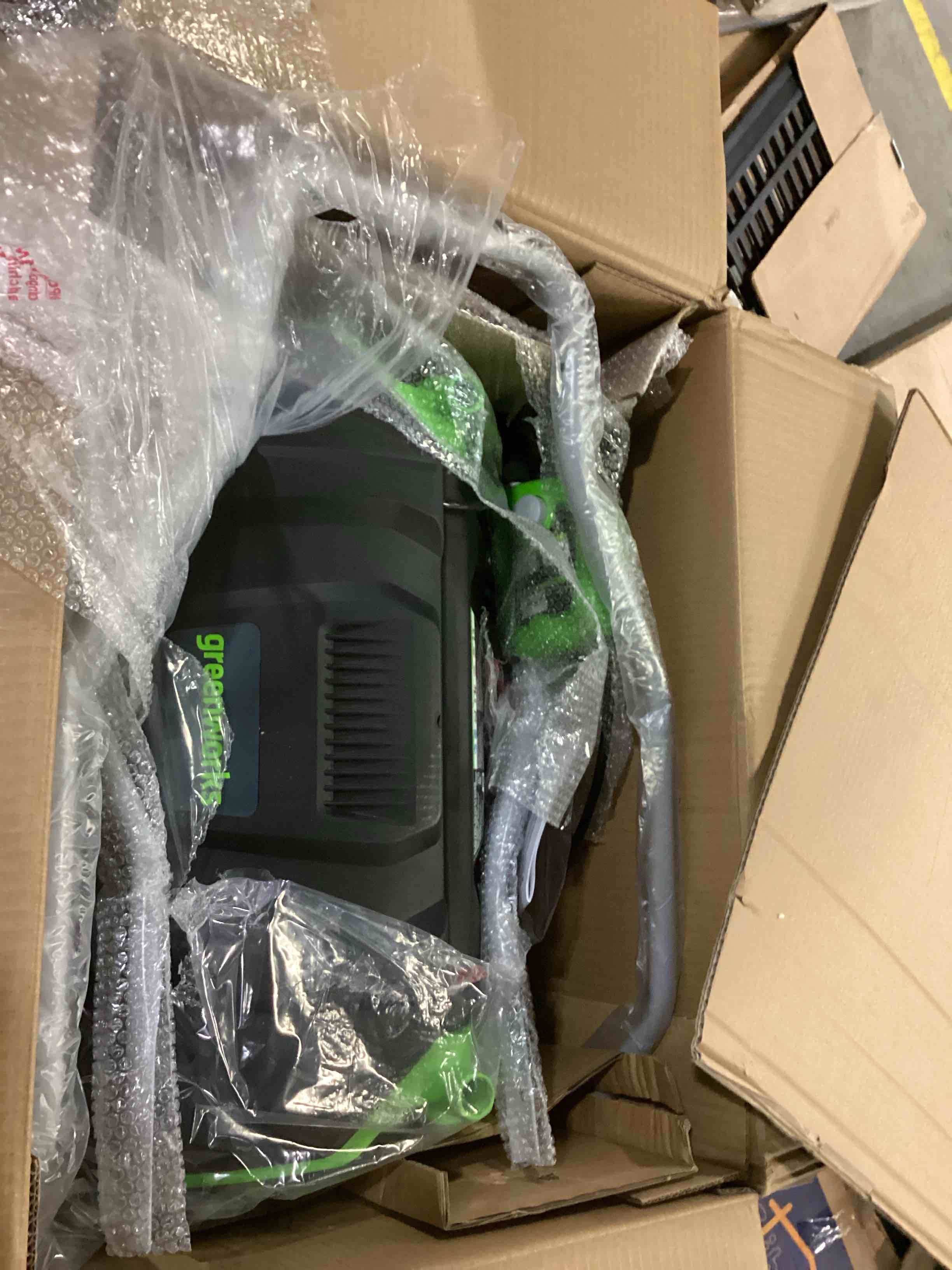 https://s3.amazonaws.com/lotting-images-prod/bidfta/ORG5860800_1717507125478.jpeg